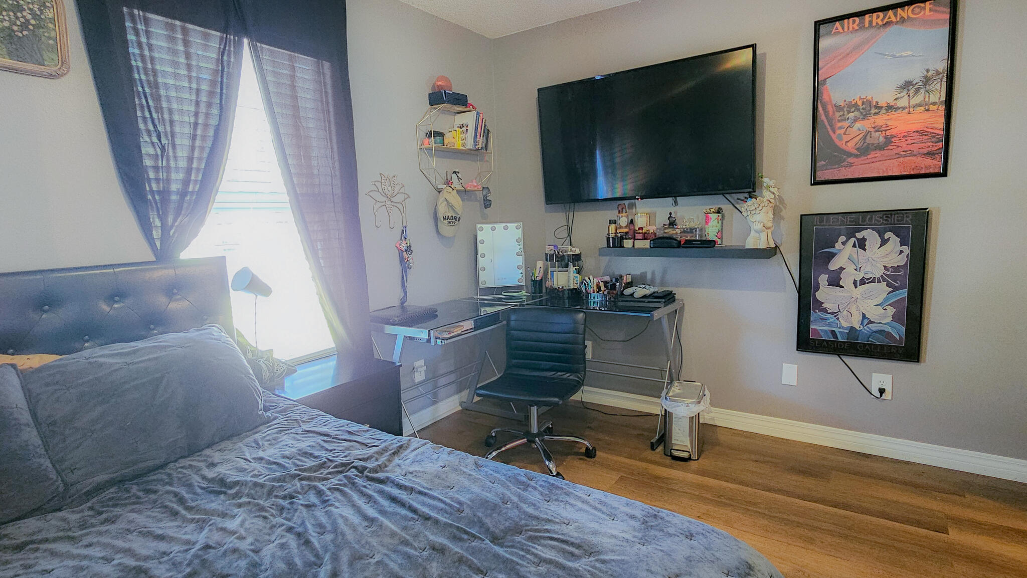 main property photo 27