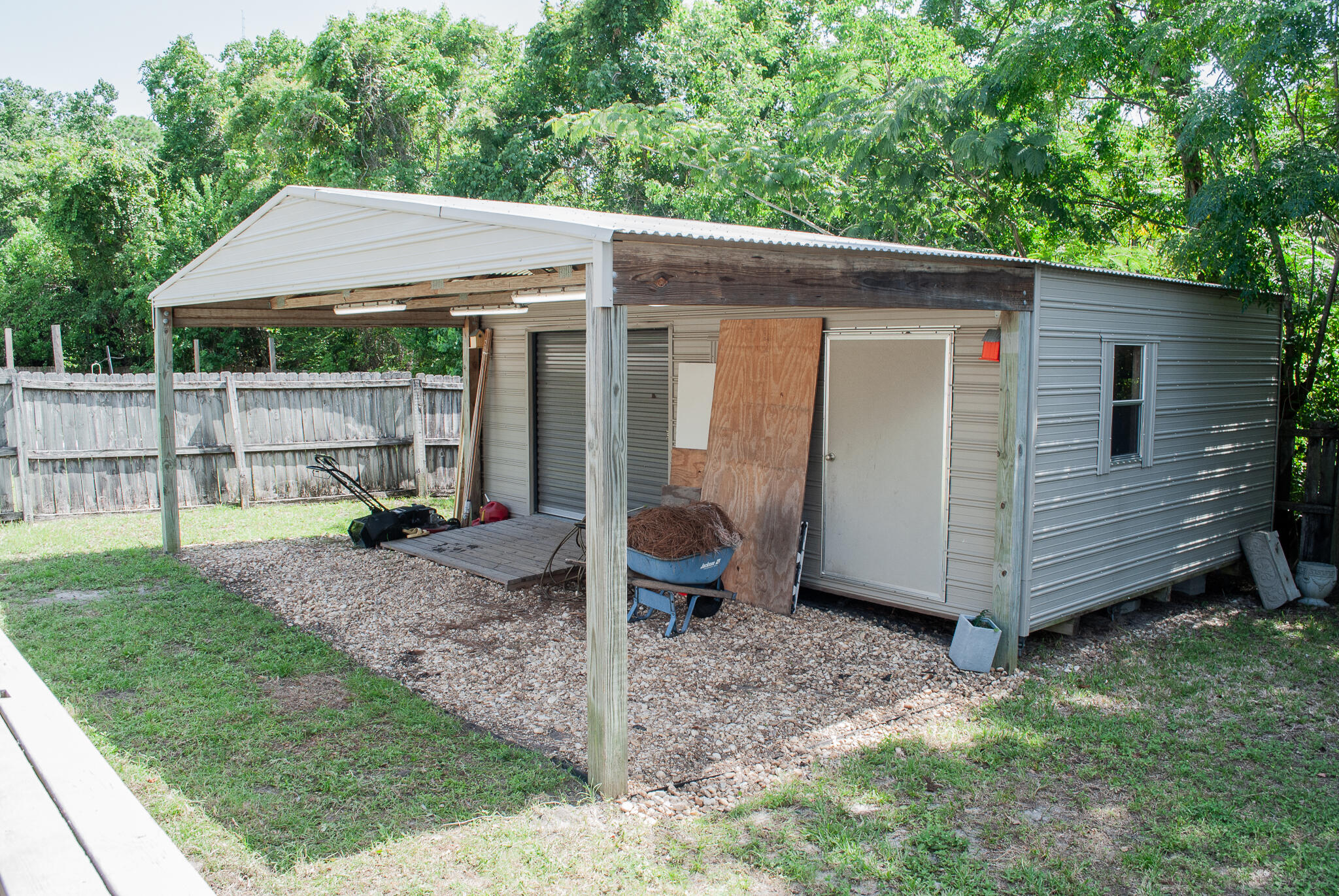 main property photo 46