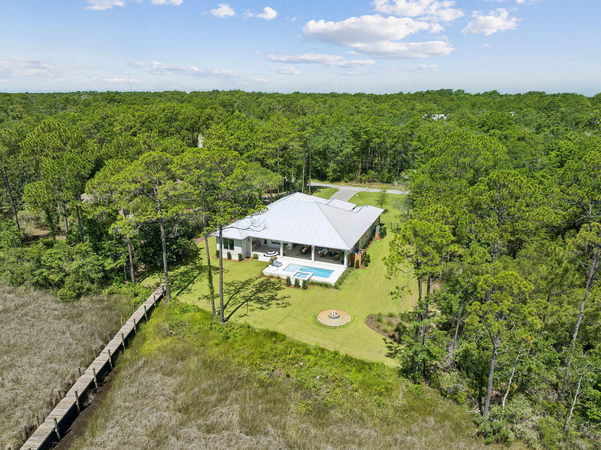 main property photo 45