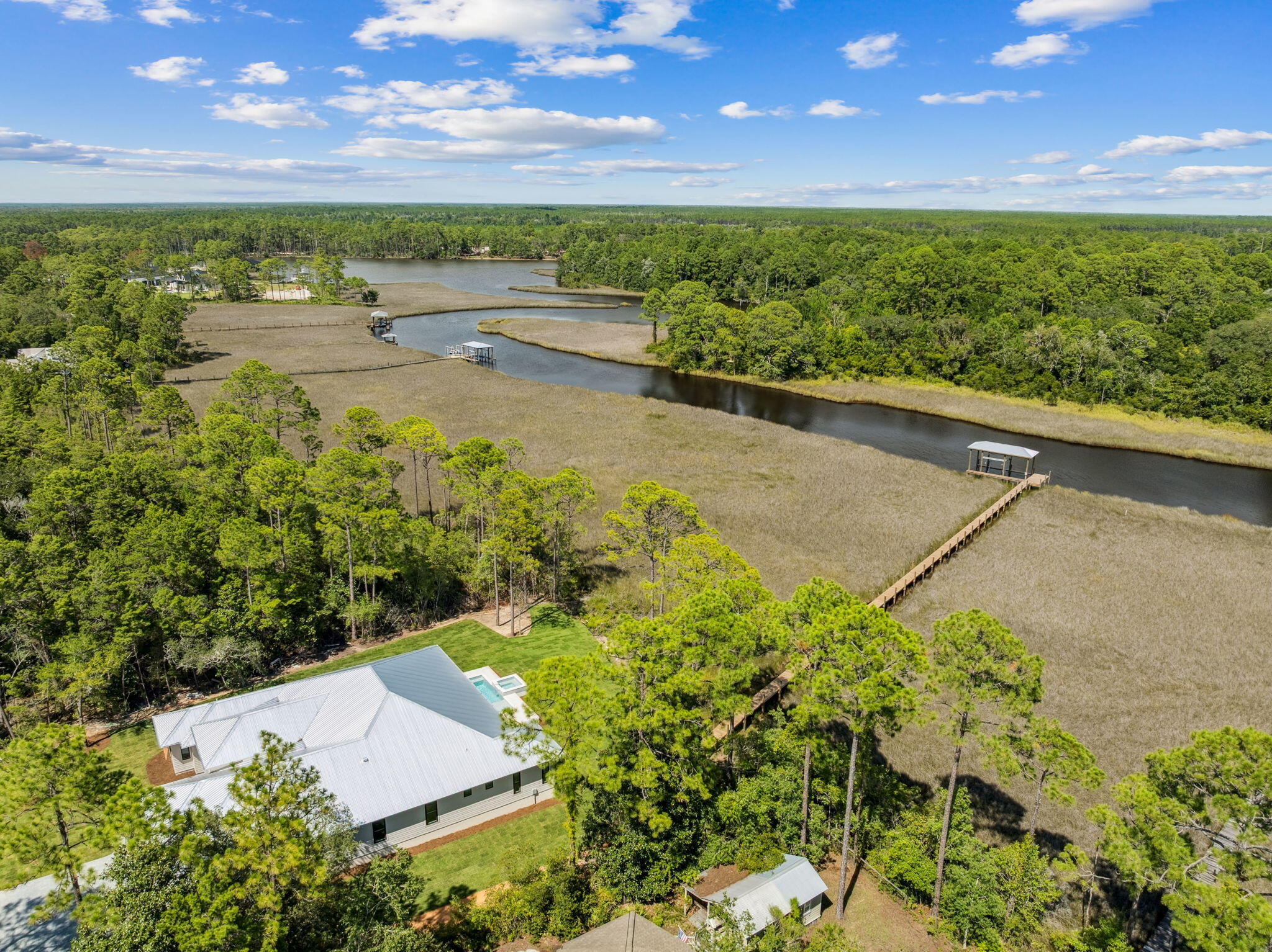 main property photo 48
