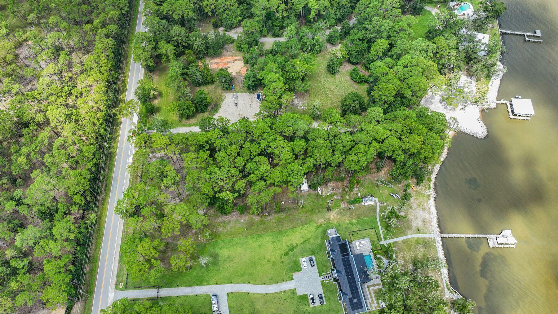 main property photo 7