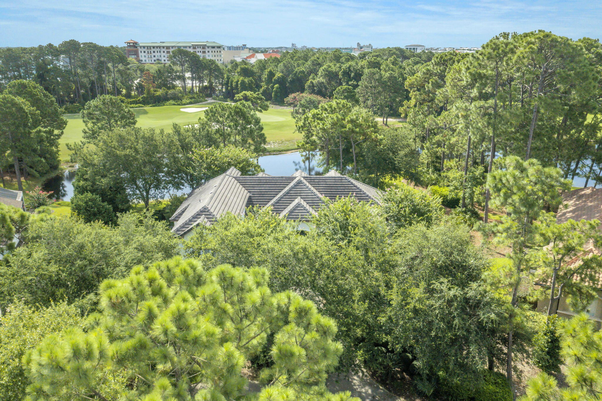 main property photo 123
