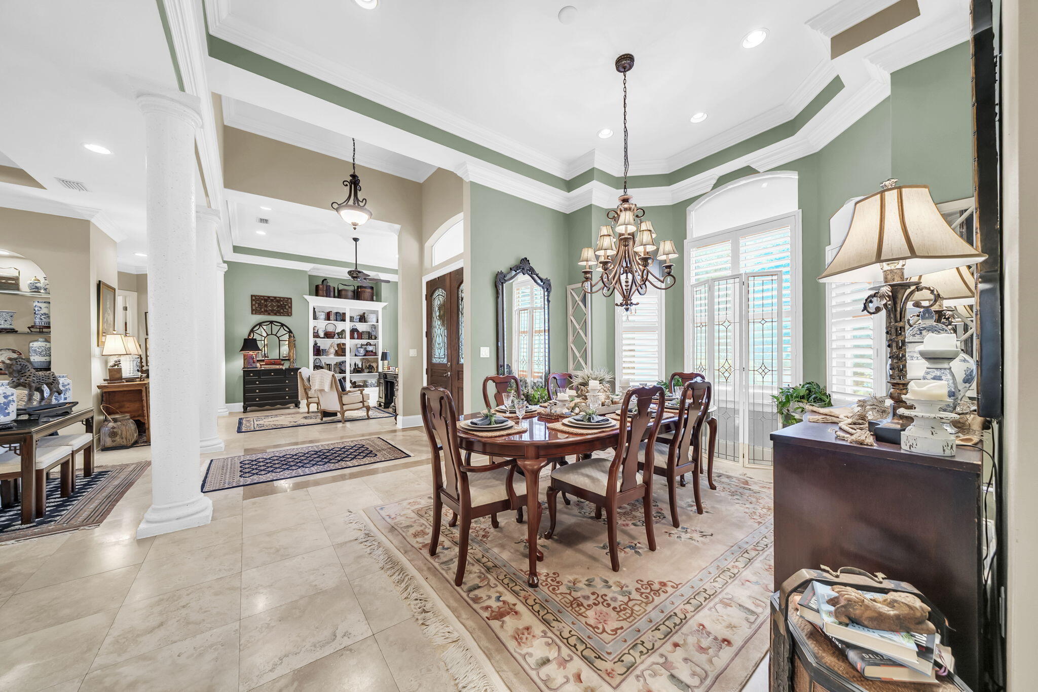 main property photo 8
