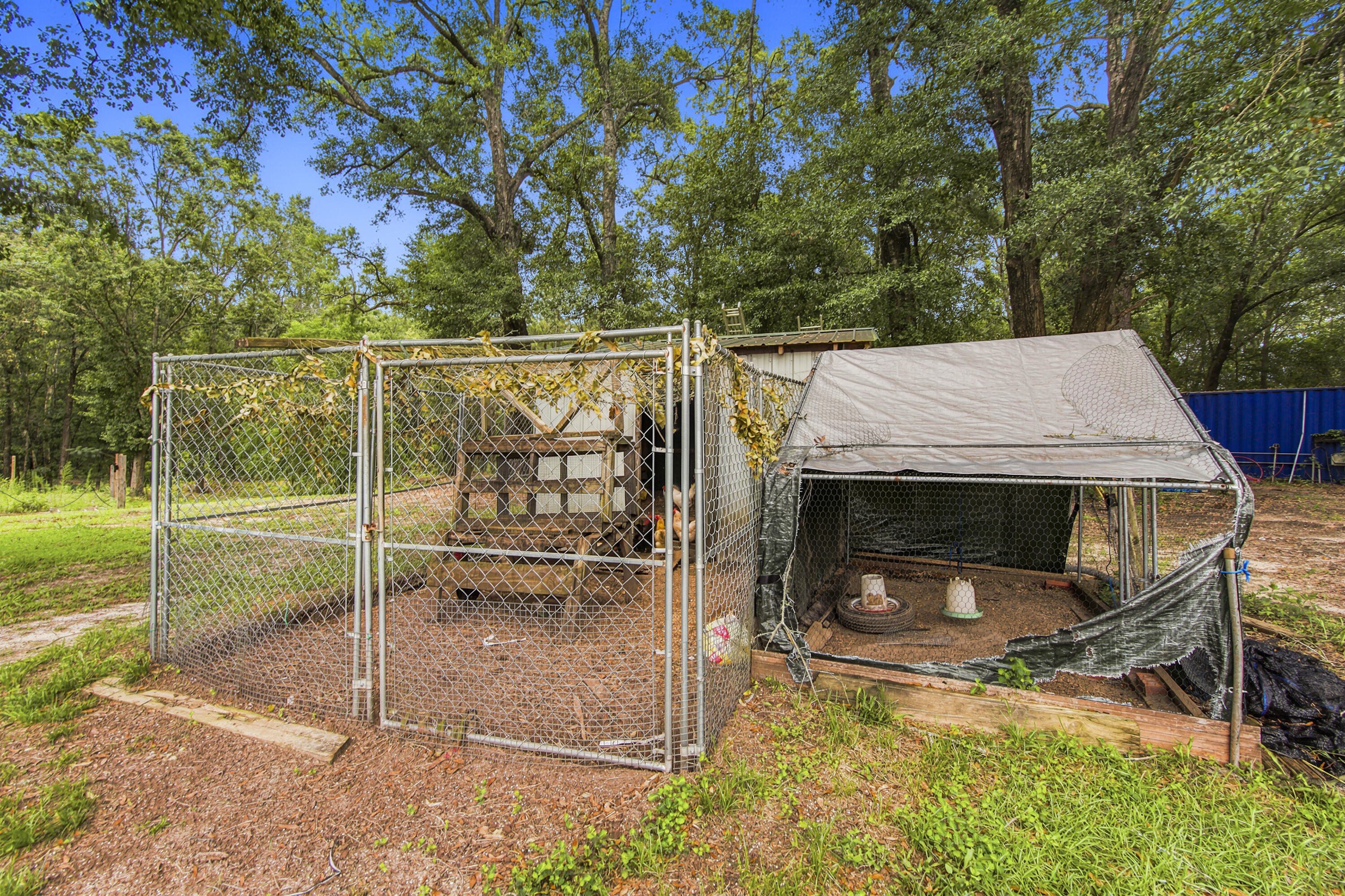 main property photo 34