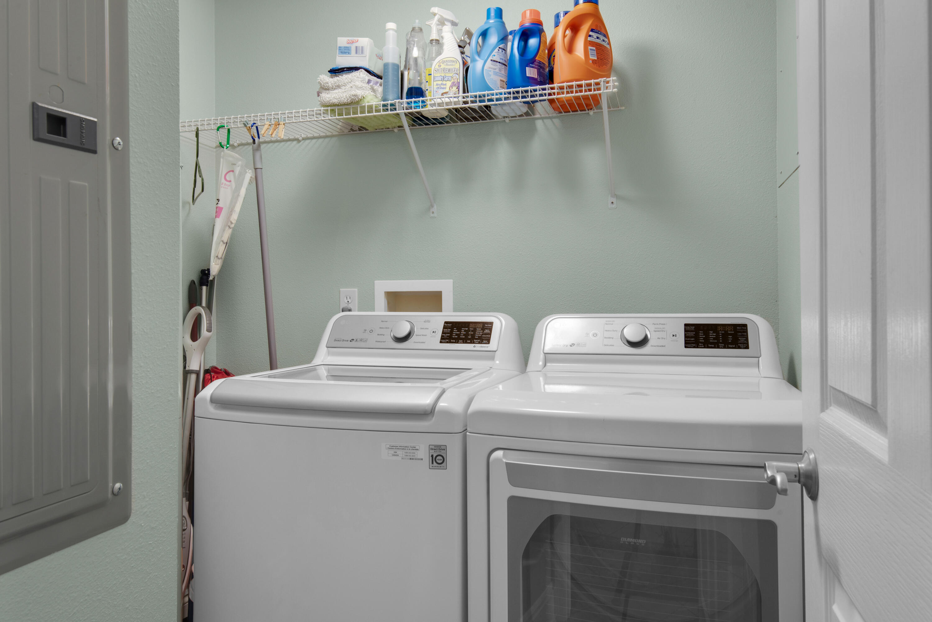 main property photo 23