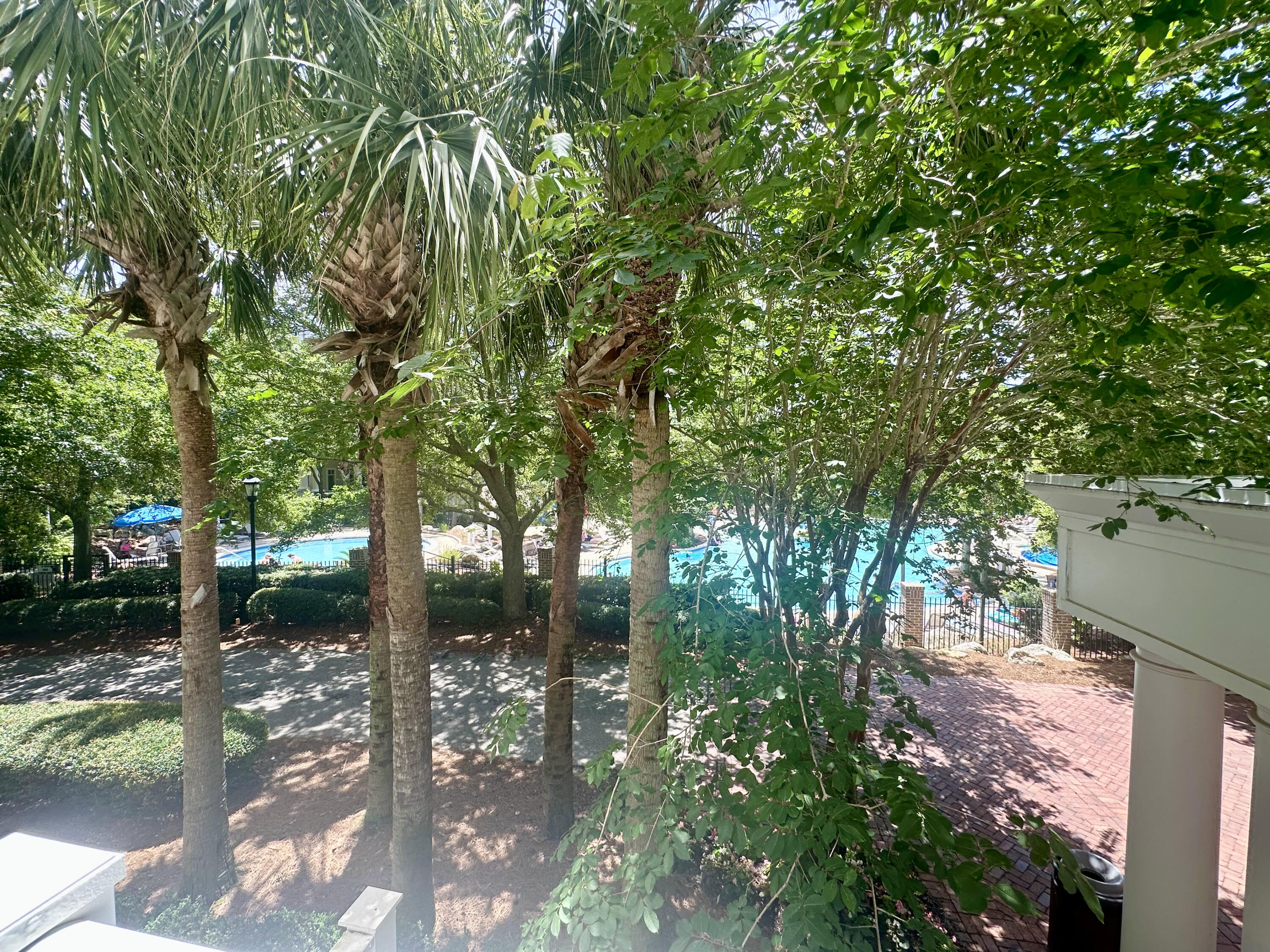 main property photo 32