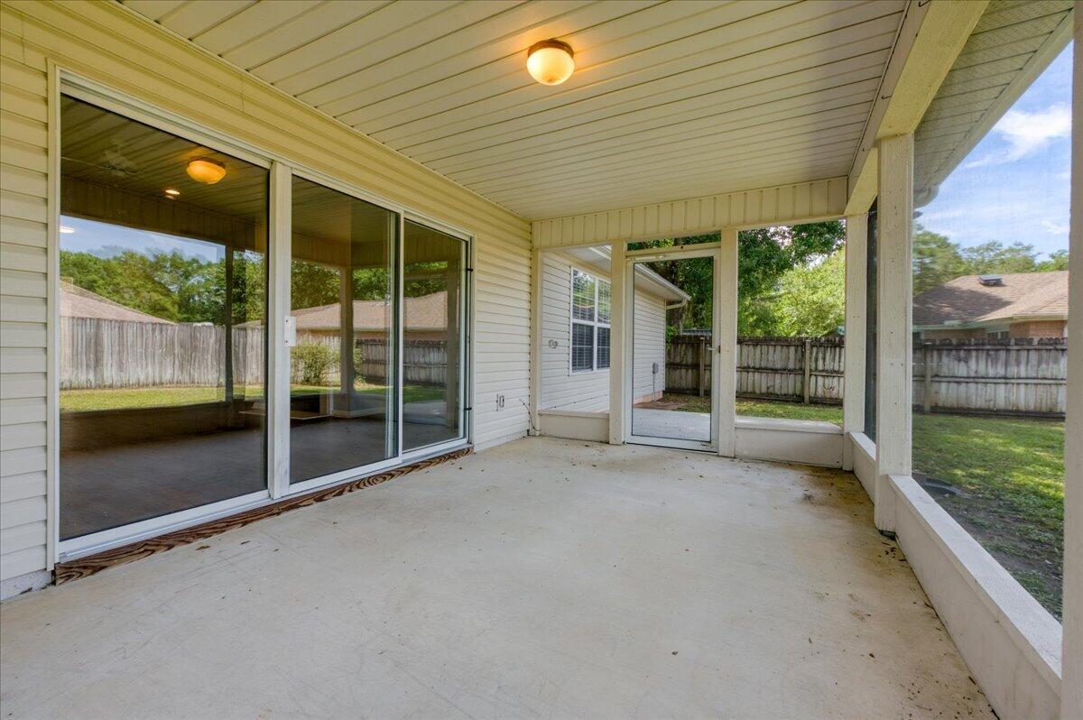 main property photo 50