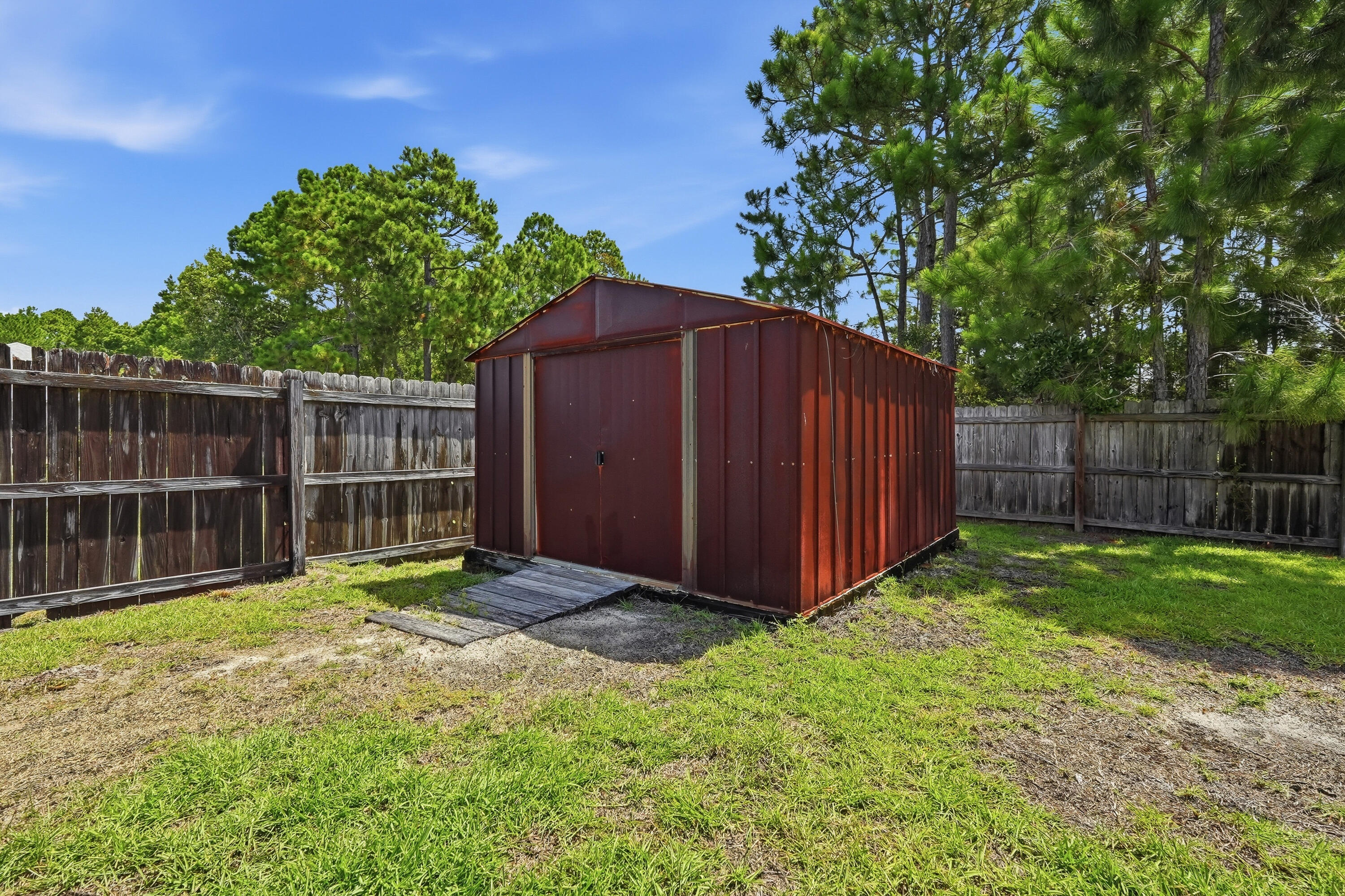 main property photo 44