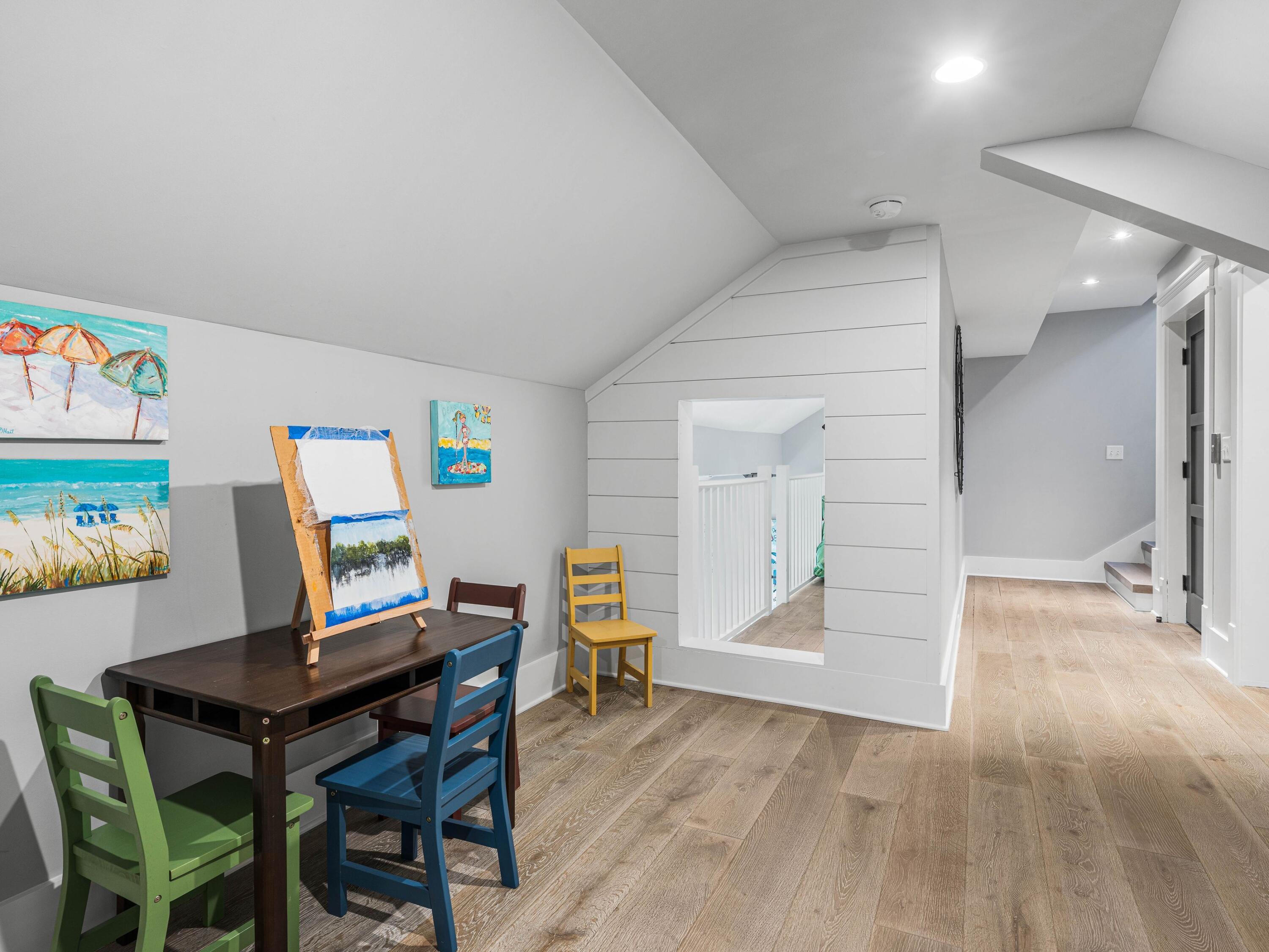 property viewer photo 35