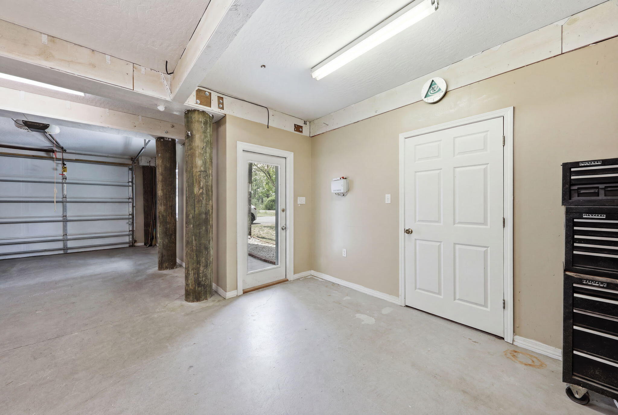 main property photo 71