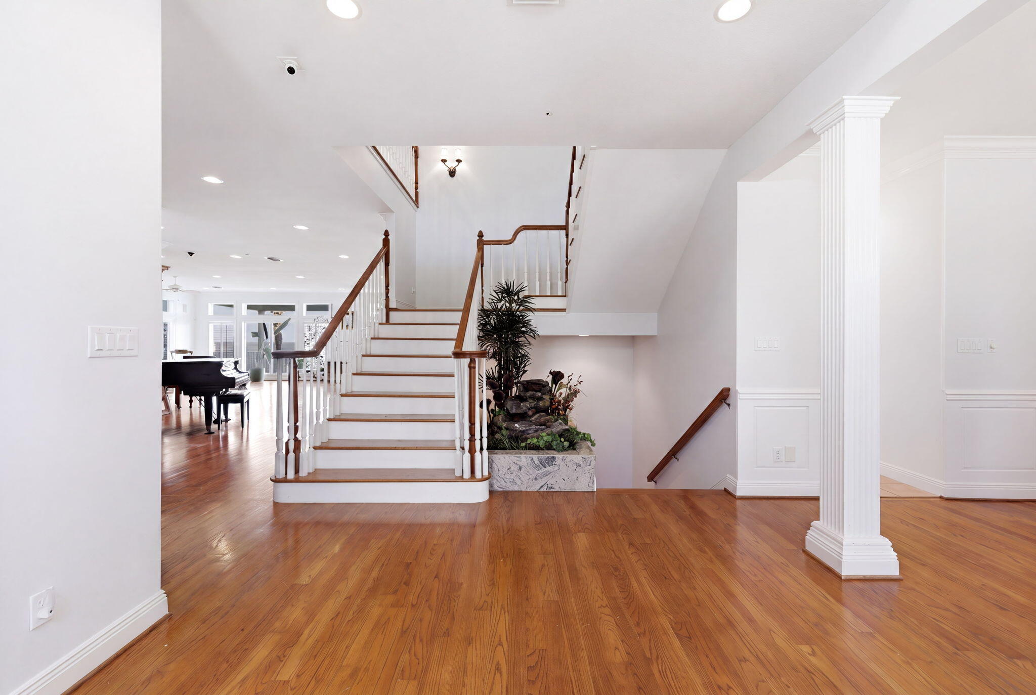 main property photo 77