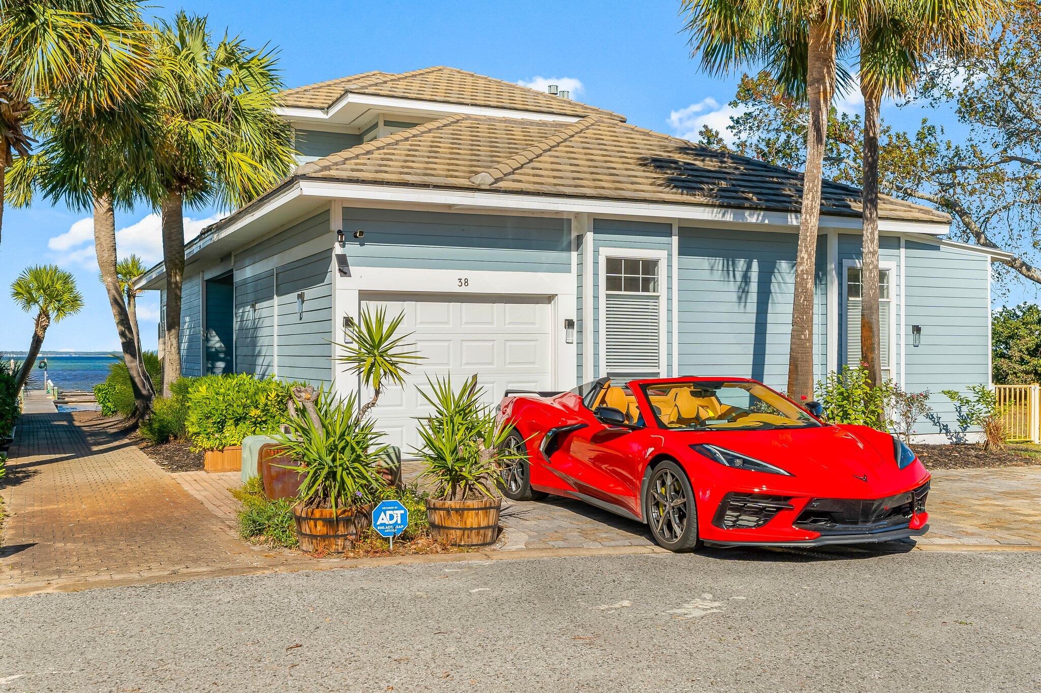 main property photo 3