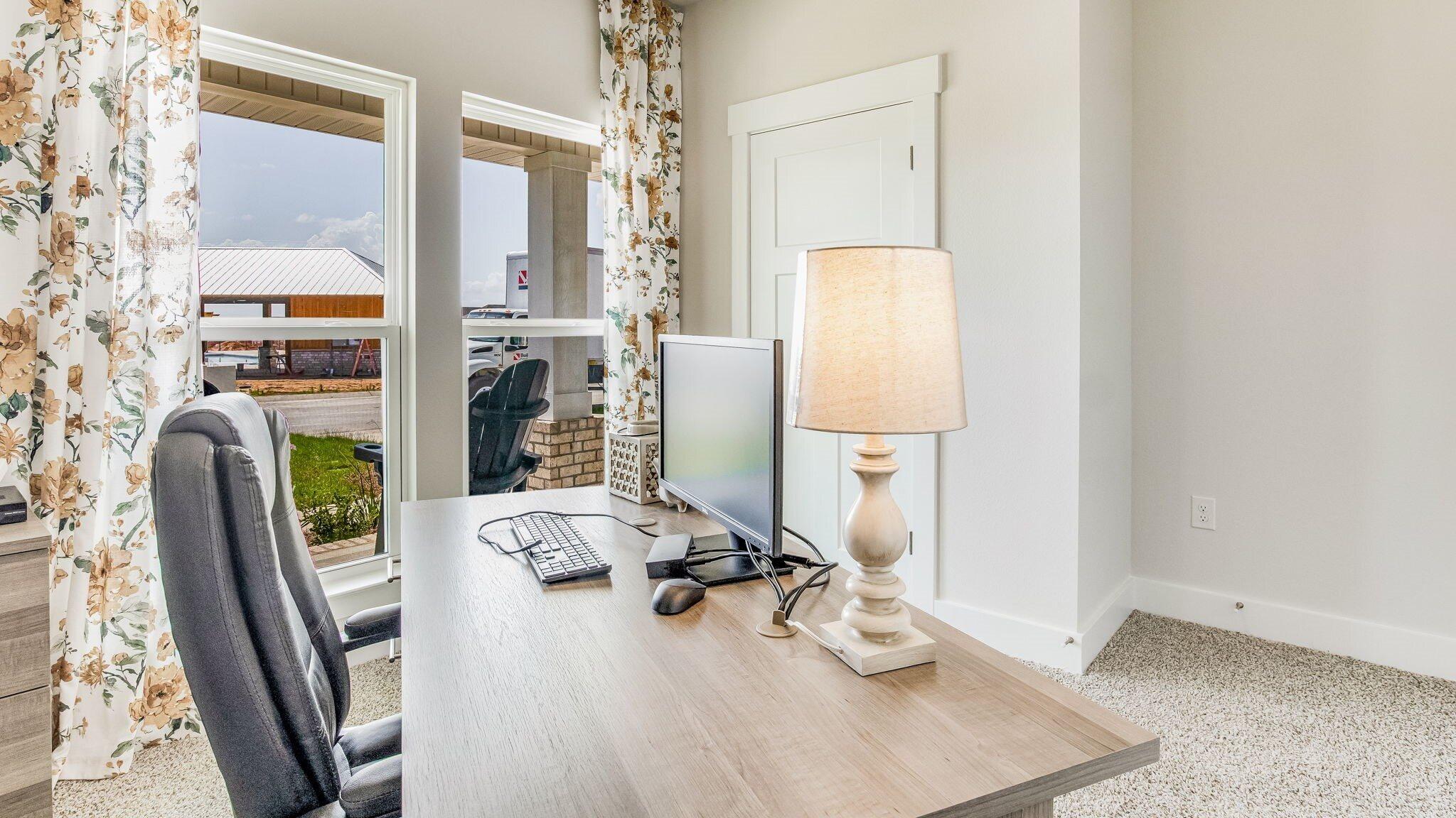 main property photo 25