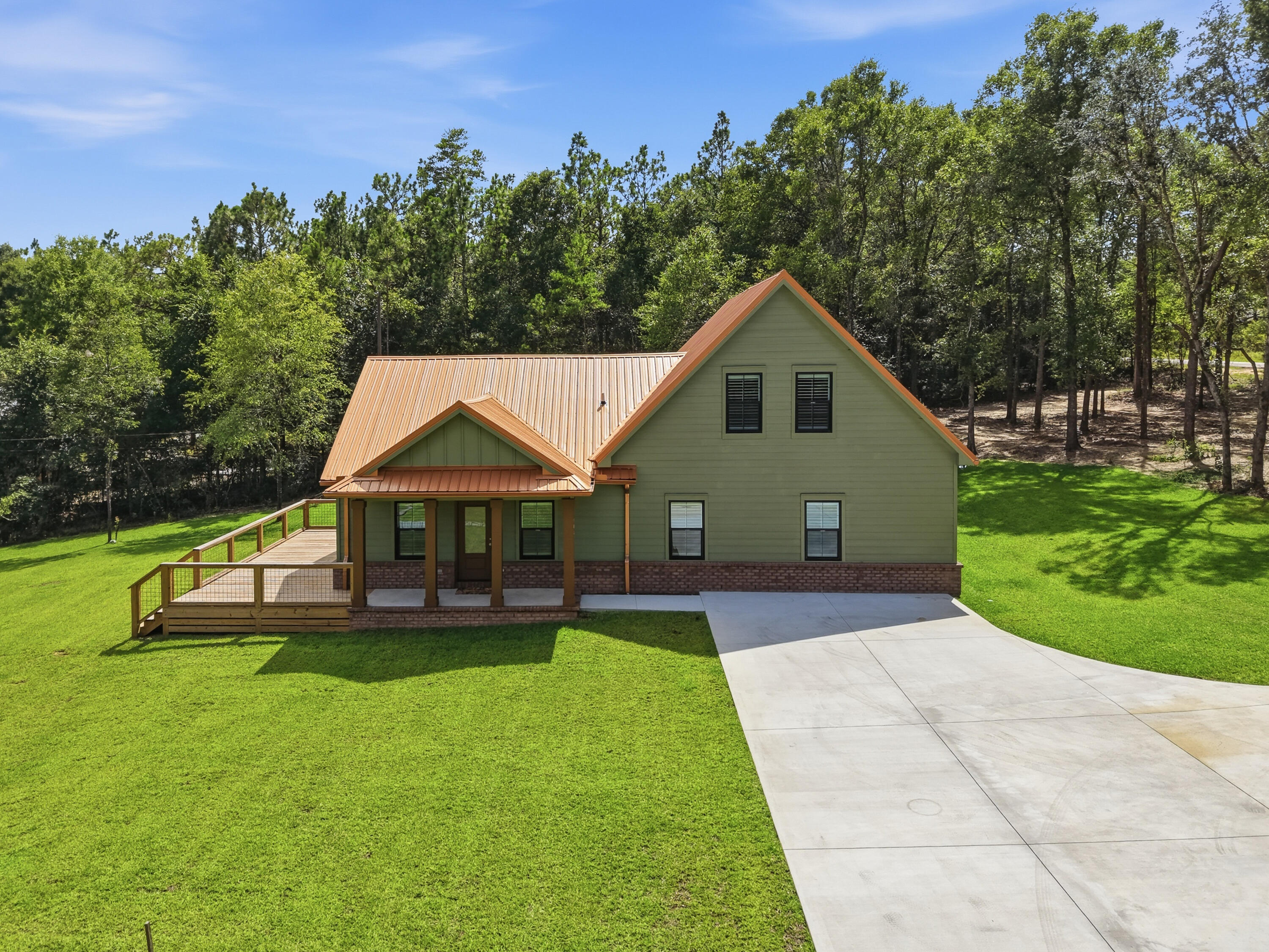 main property photo 6
