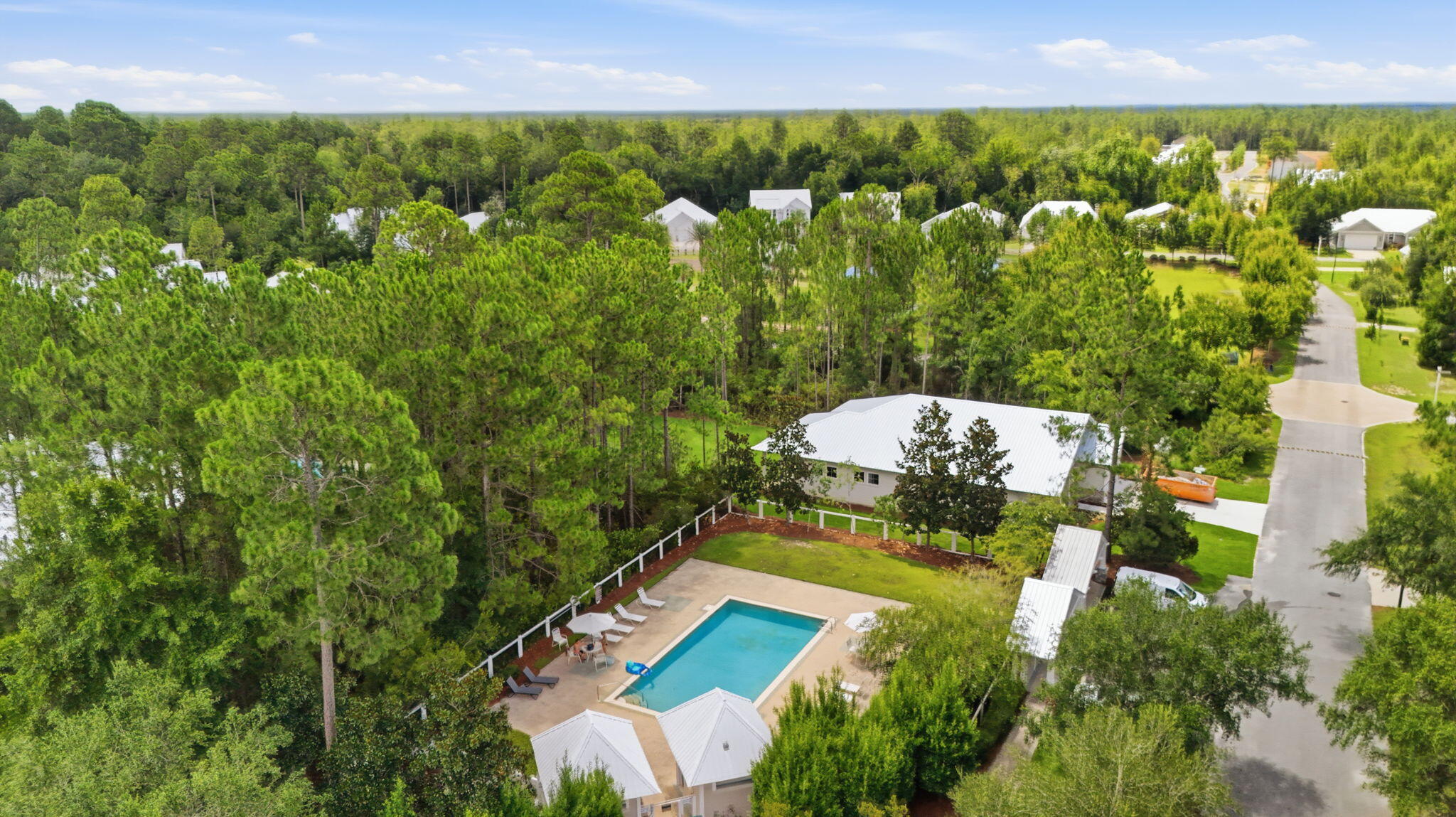 main property photo 50