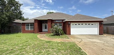 image of property with 4 Bed | 2 Bath | 1,960 Sqft
