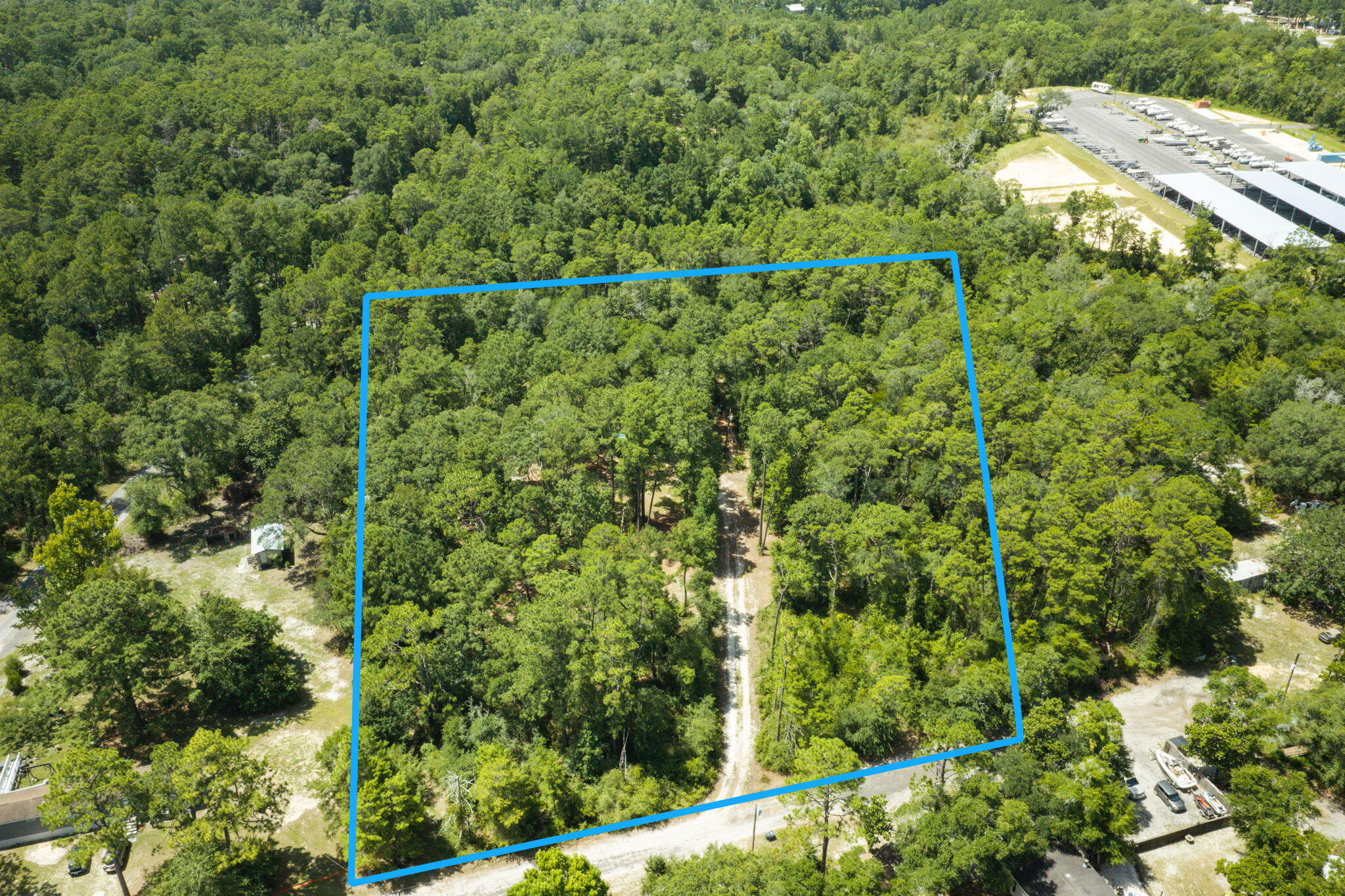 main property photo 30