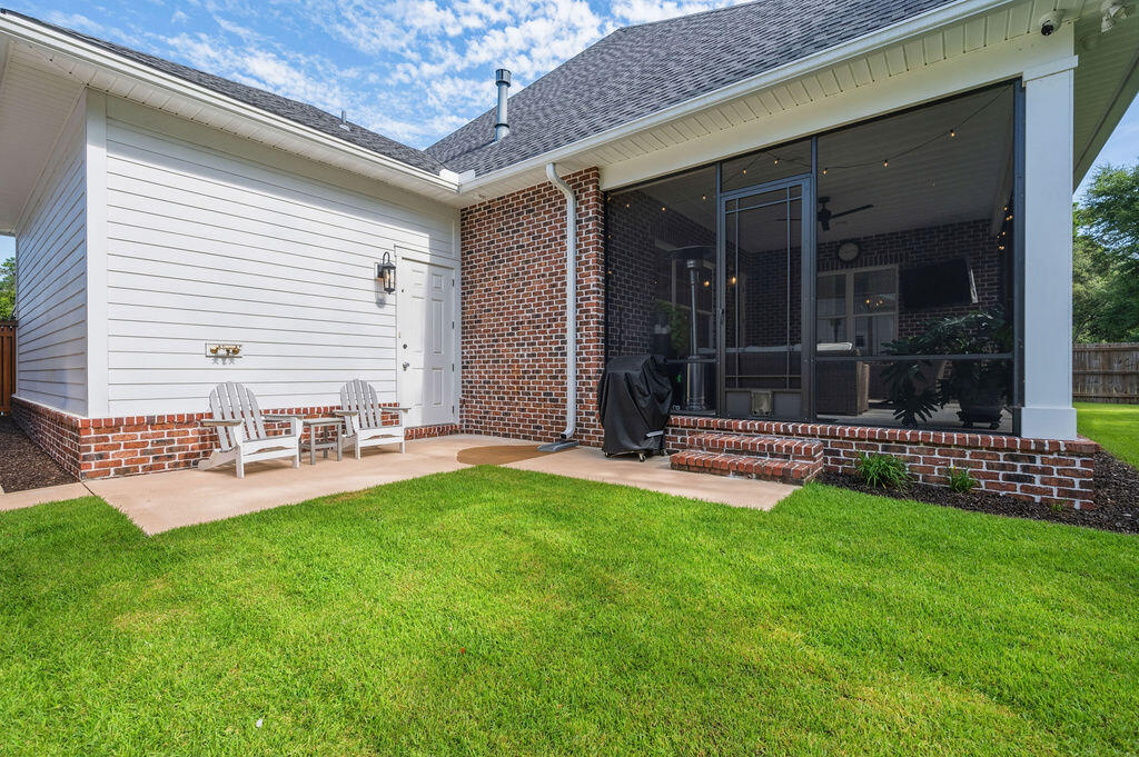 main property photo 59