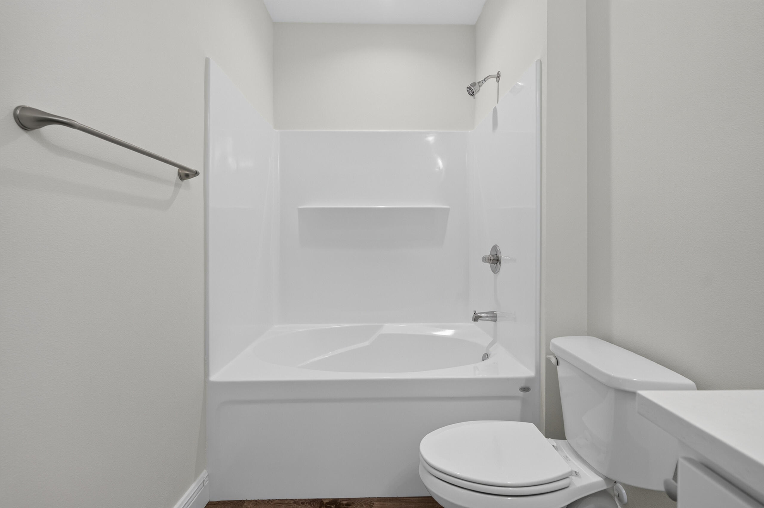 main property photo 68