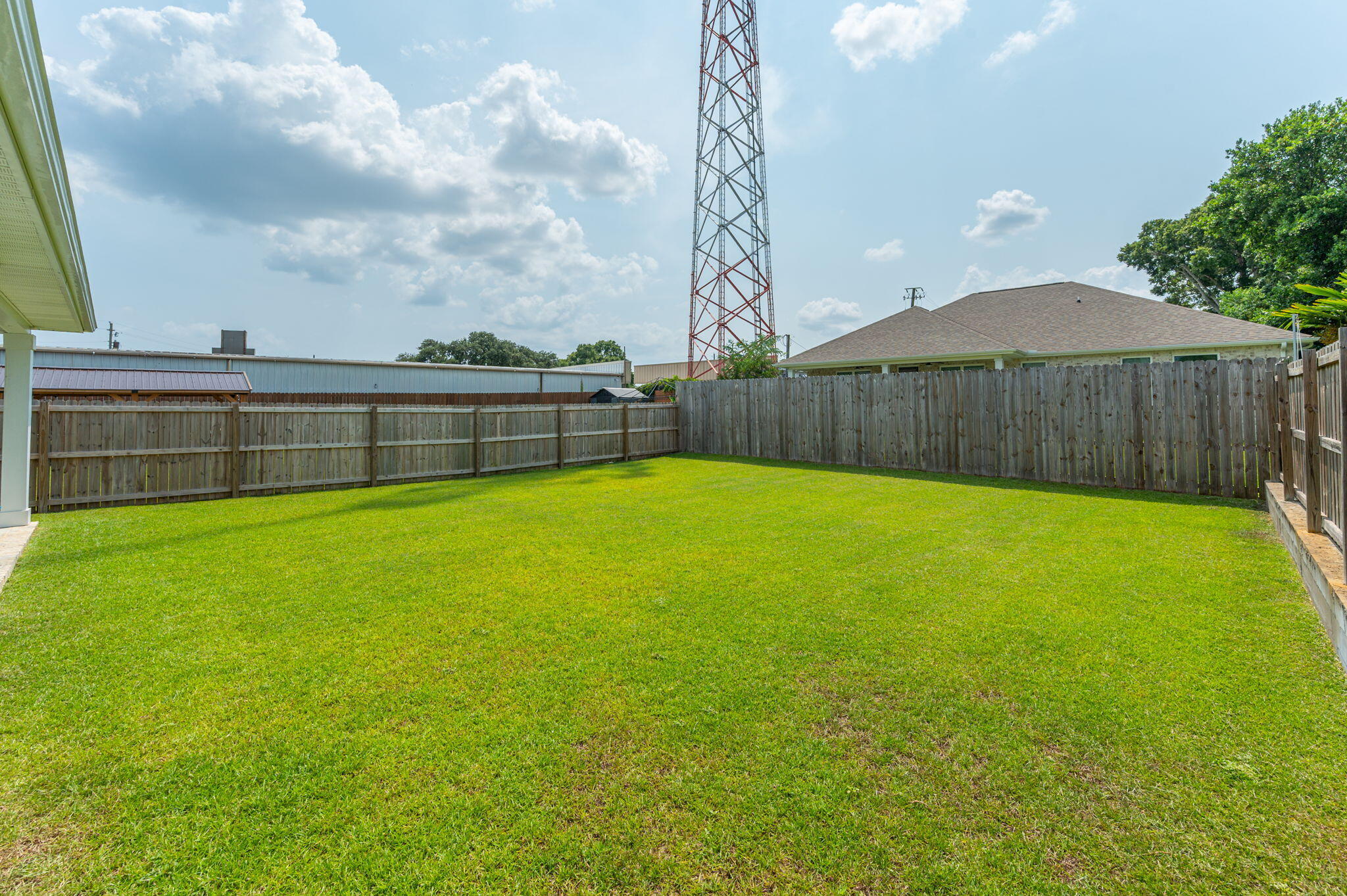 main property photo 48