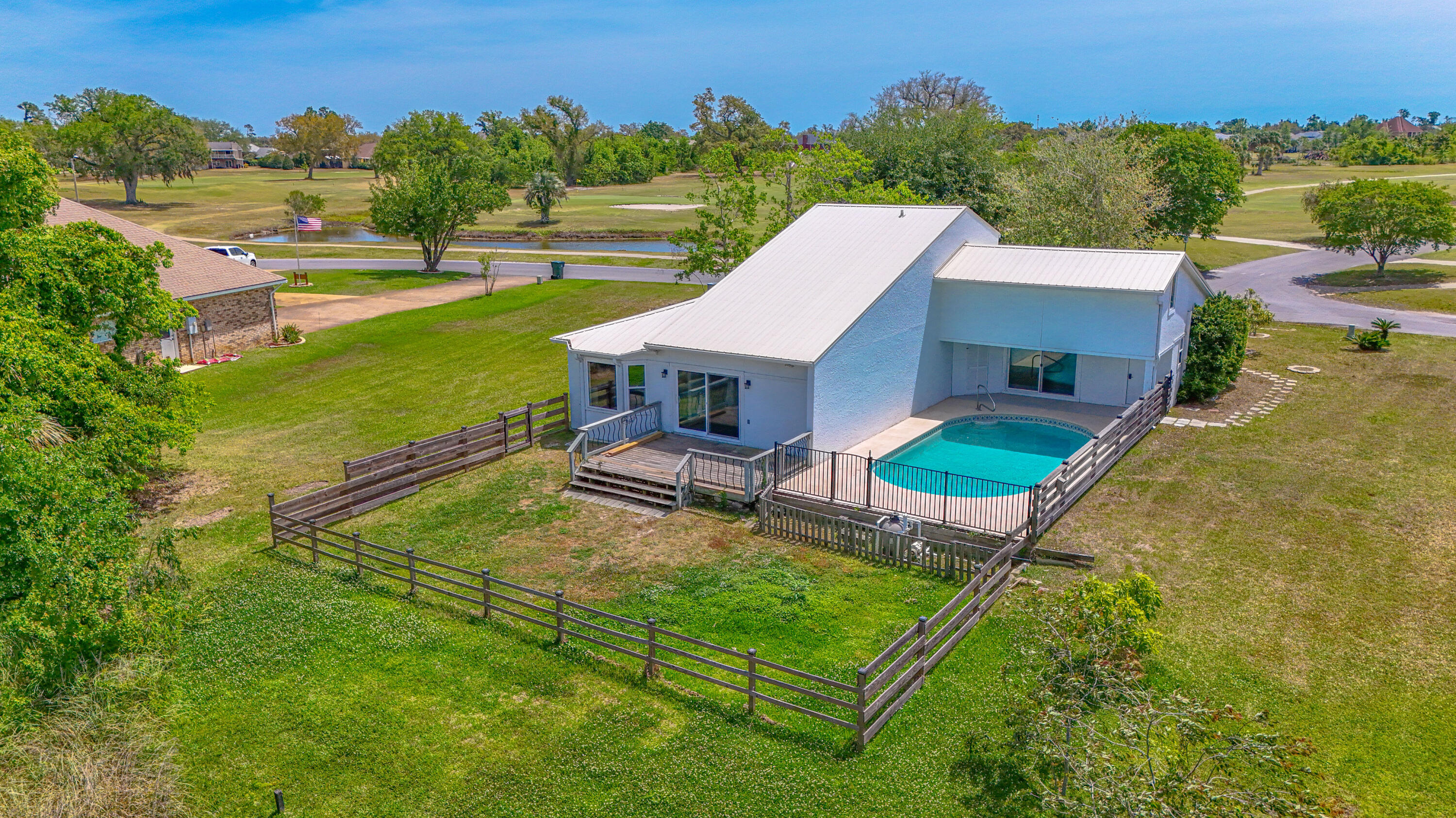 main property photo 70