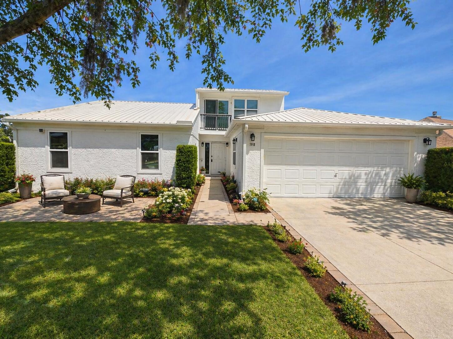 main property photo 90