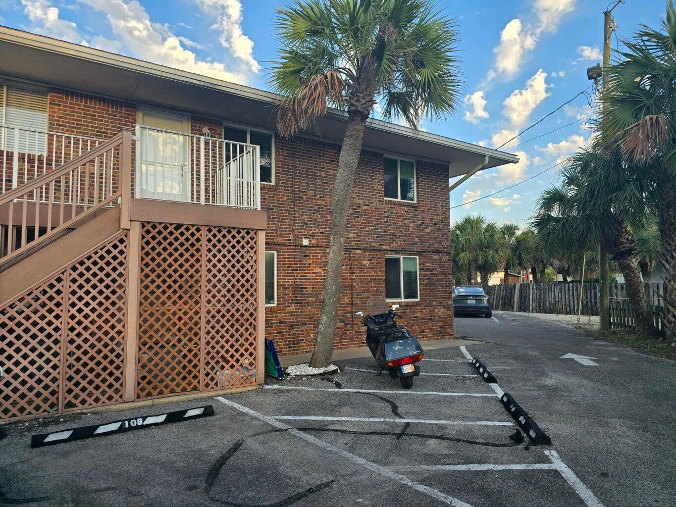main property photo 50