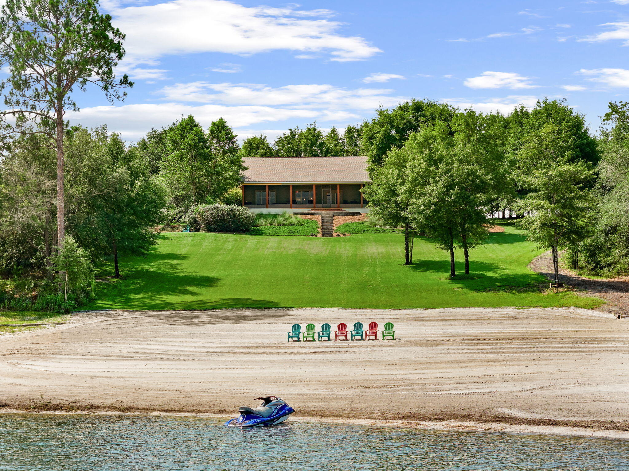 main property photo 12