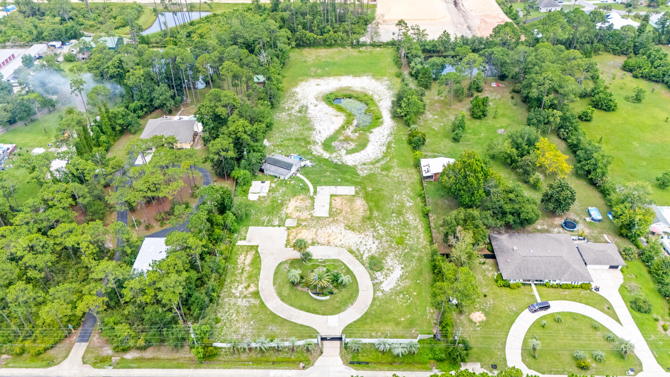 main property photo 5