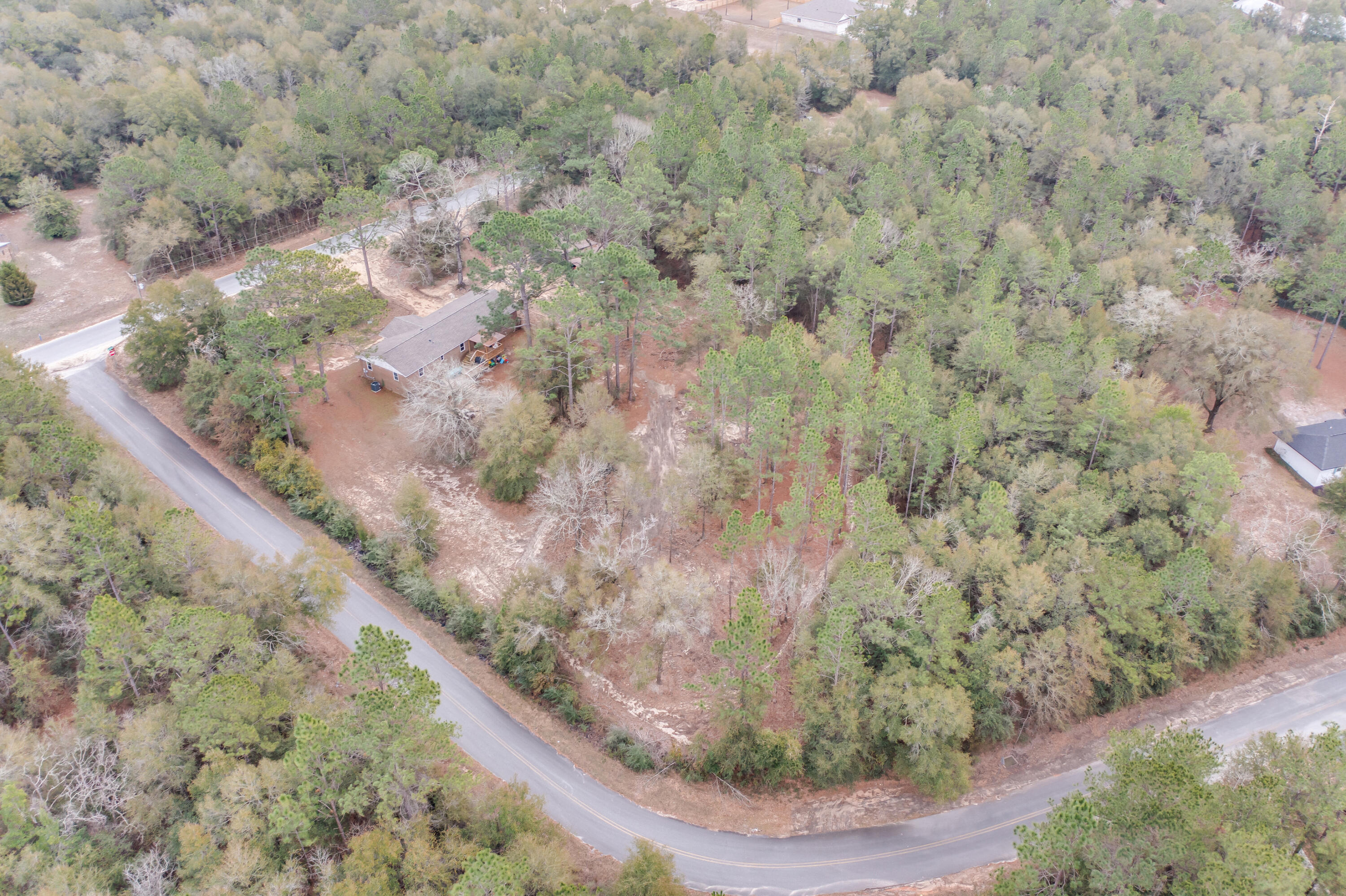 main property photo 41