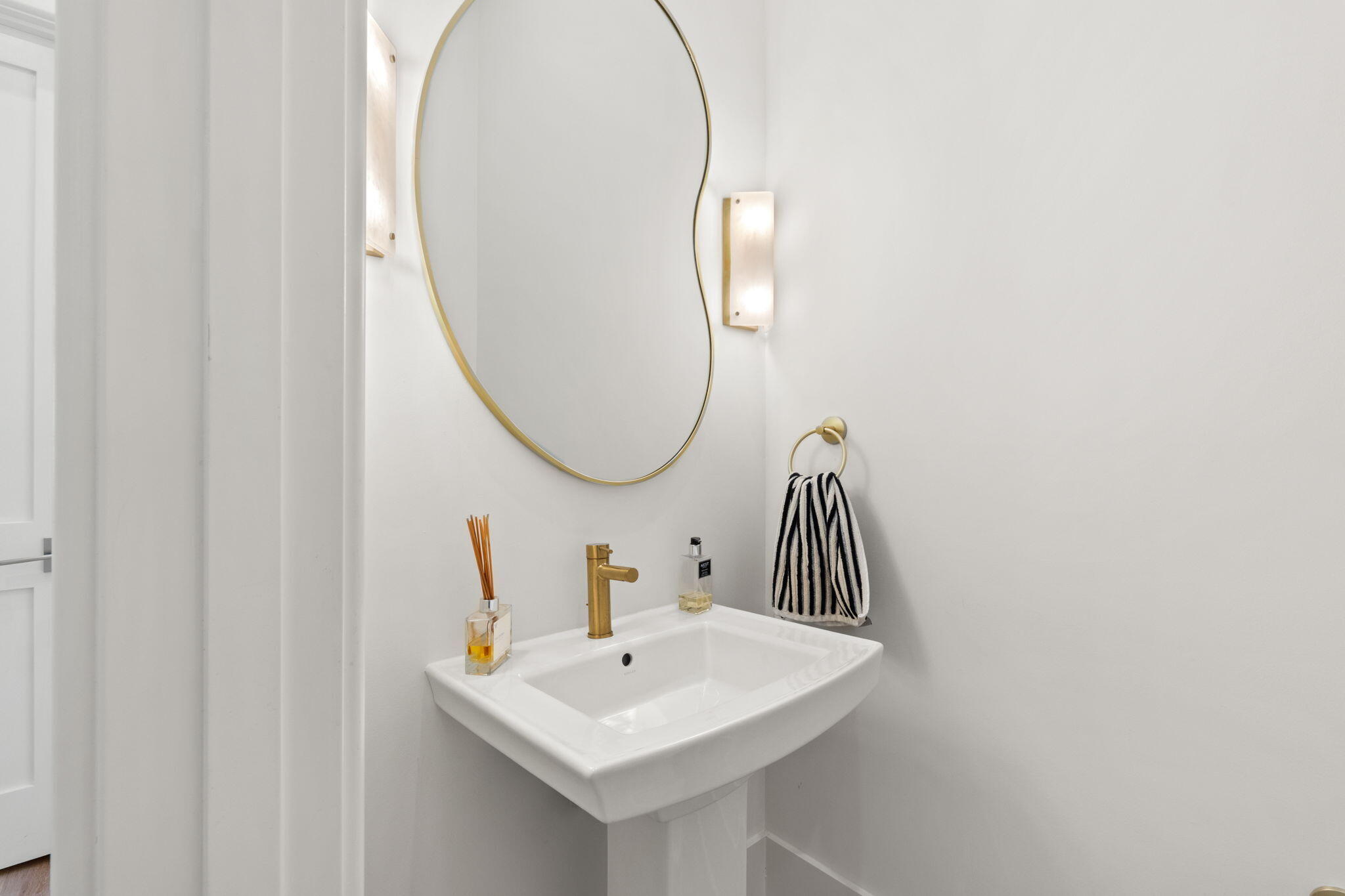 main property photo 93