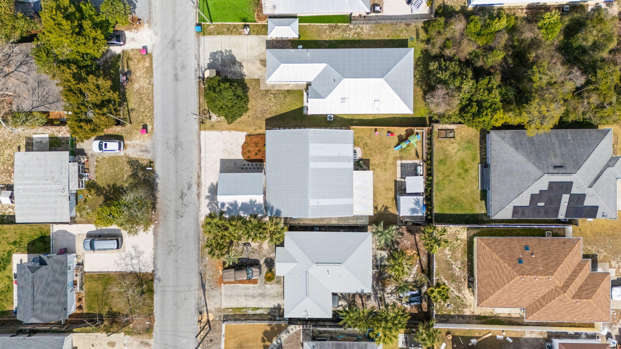 main property photo 50