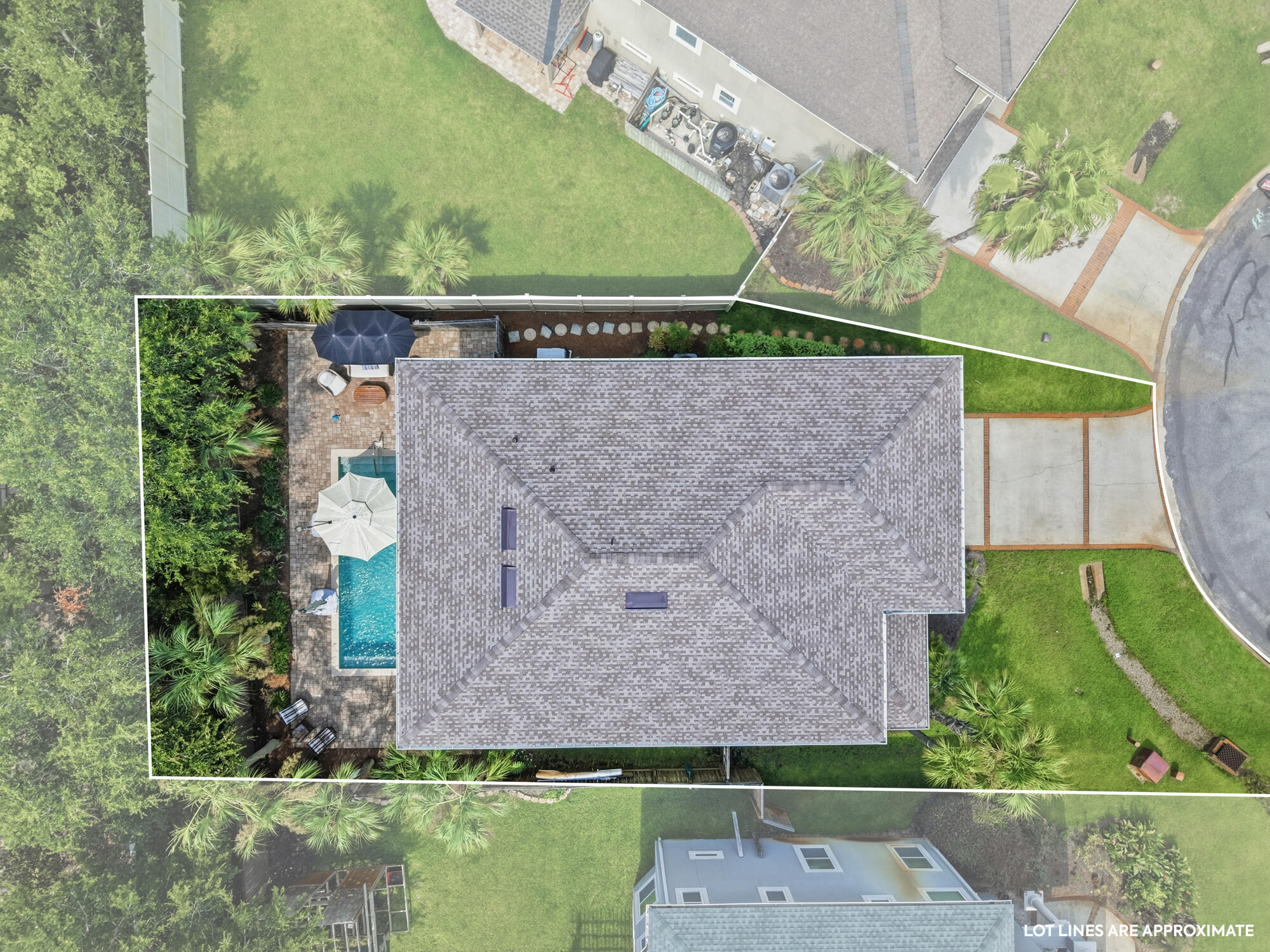 main property photo 47