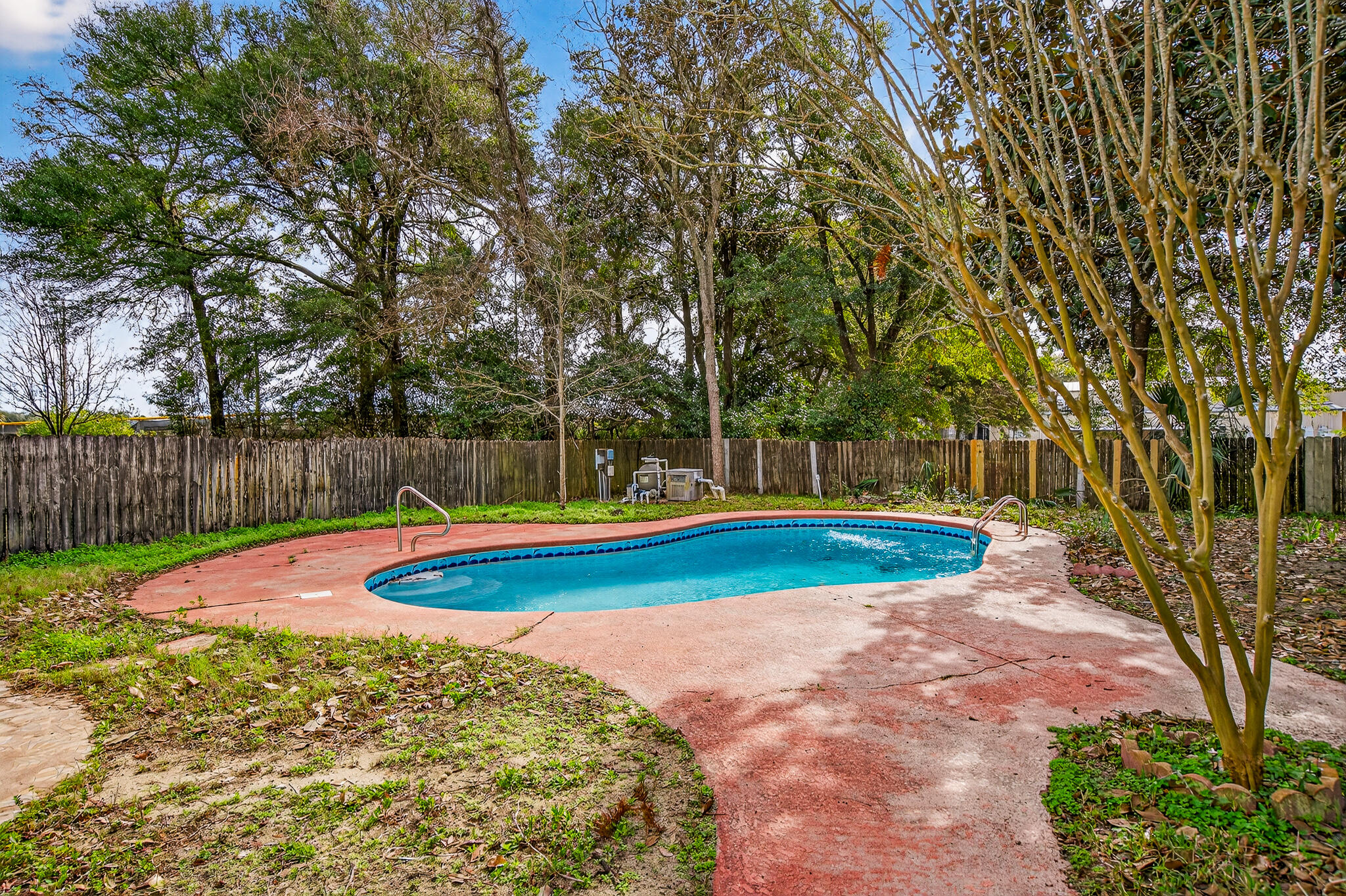 main property photo 60