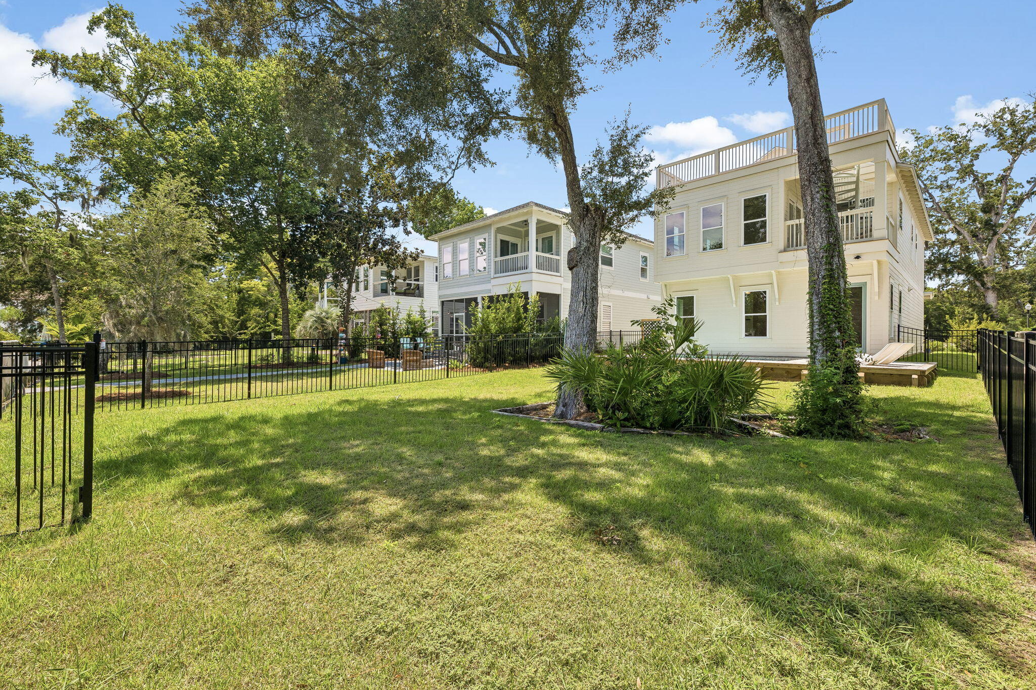 main property photo 60
