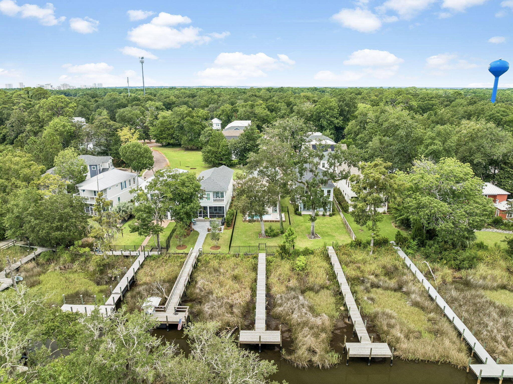 main property photo 78
