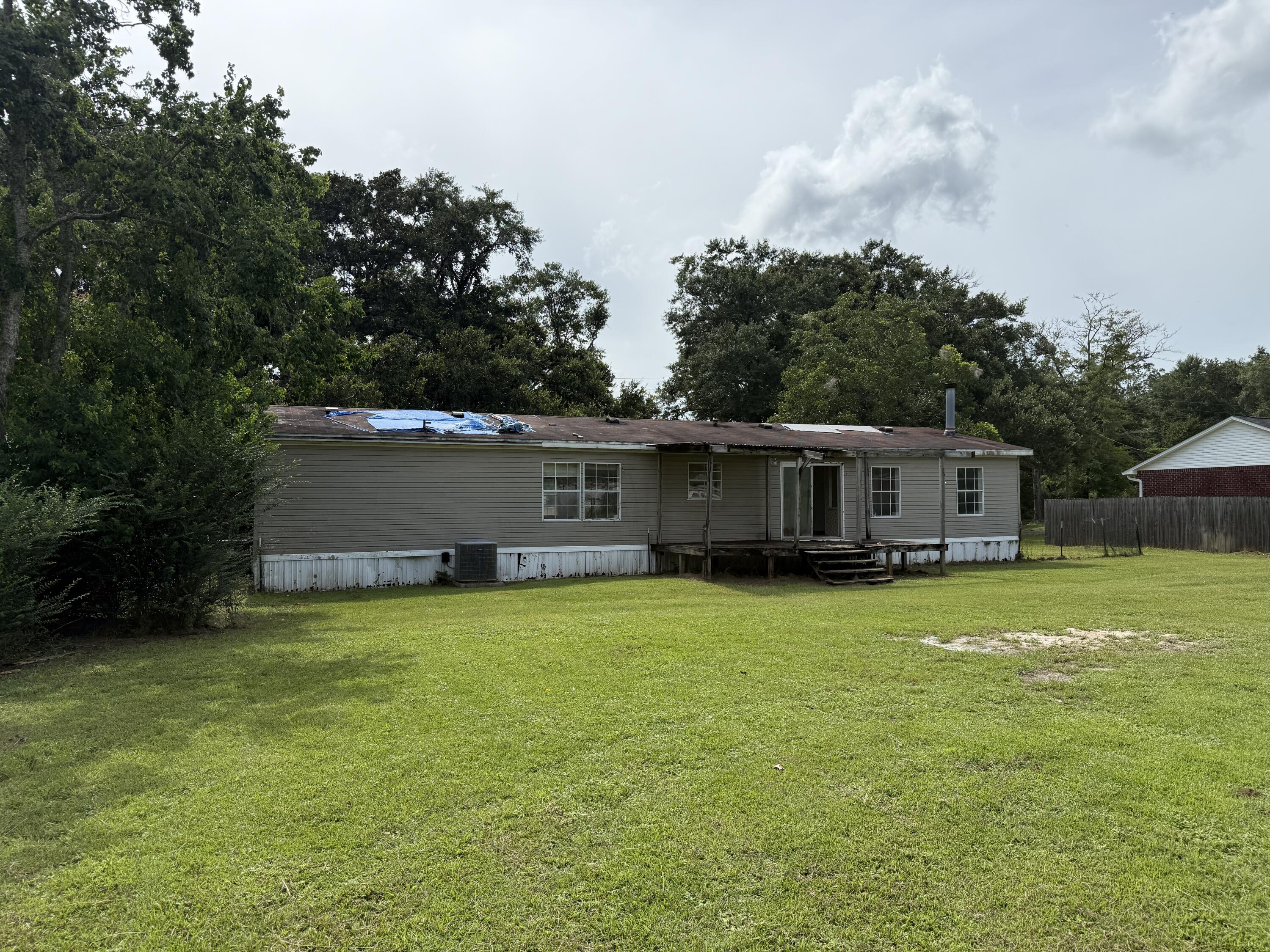 main property photo 31