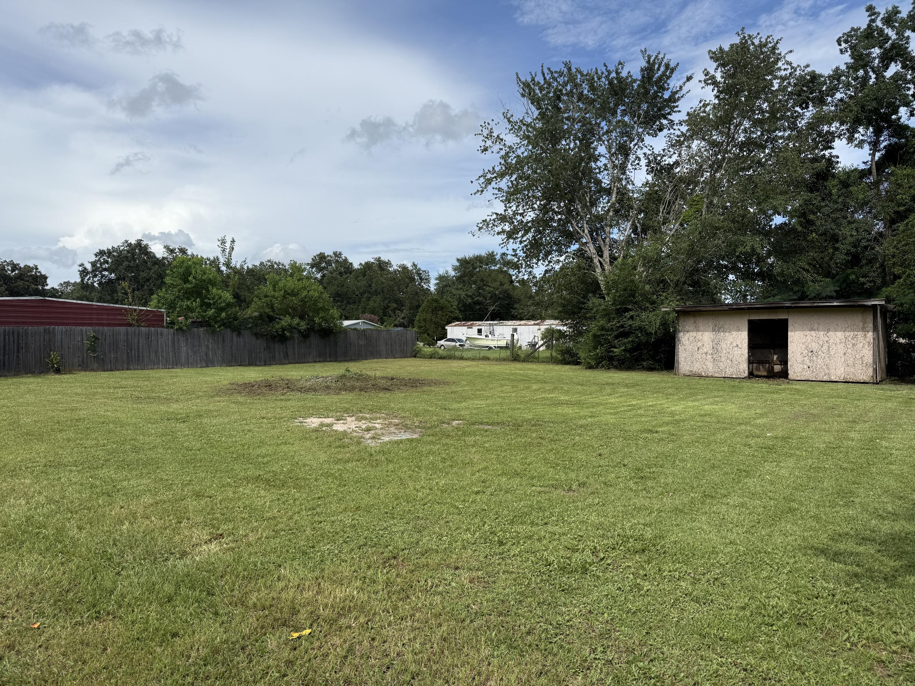 main property photo 33