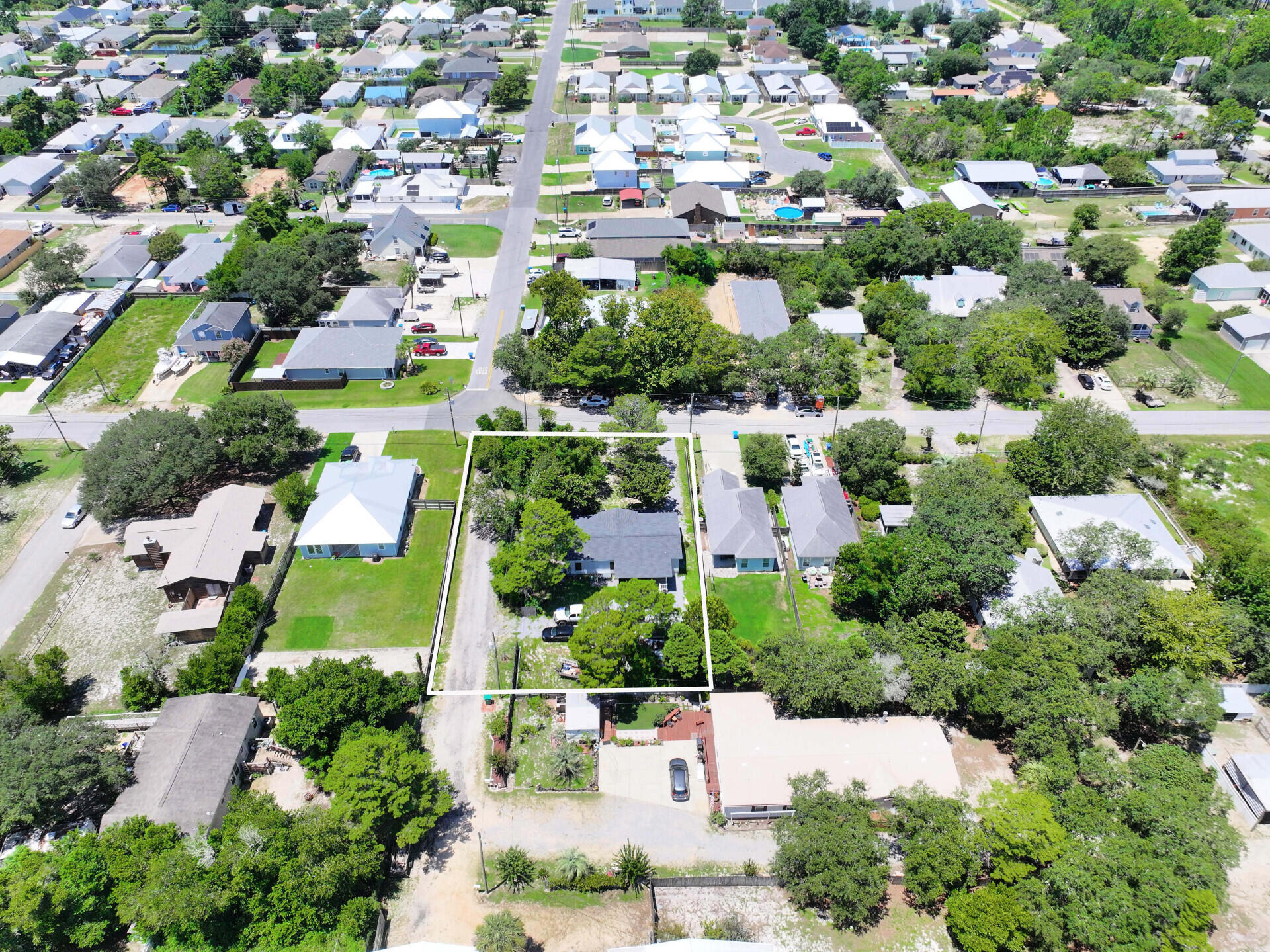 main property photo 33