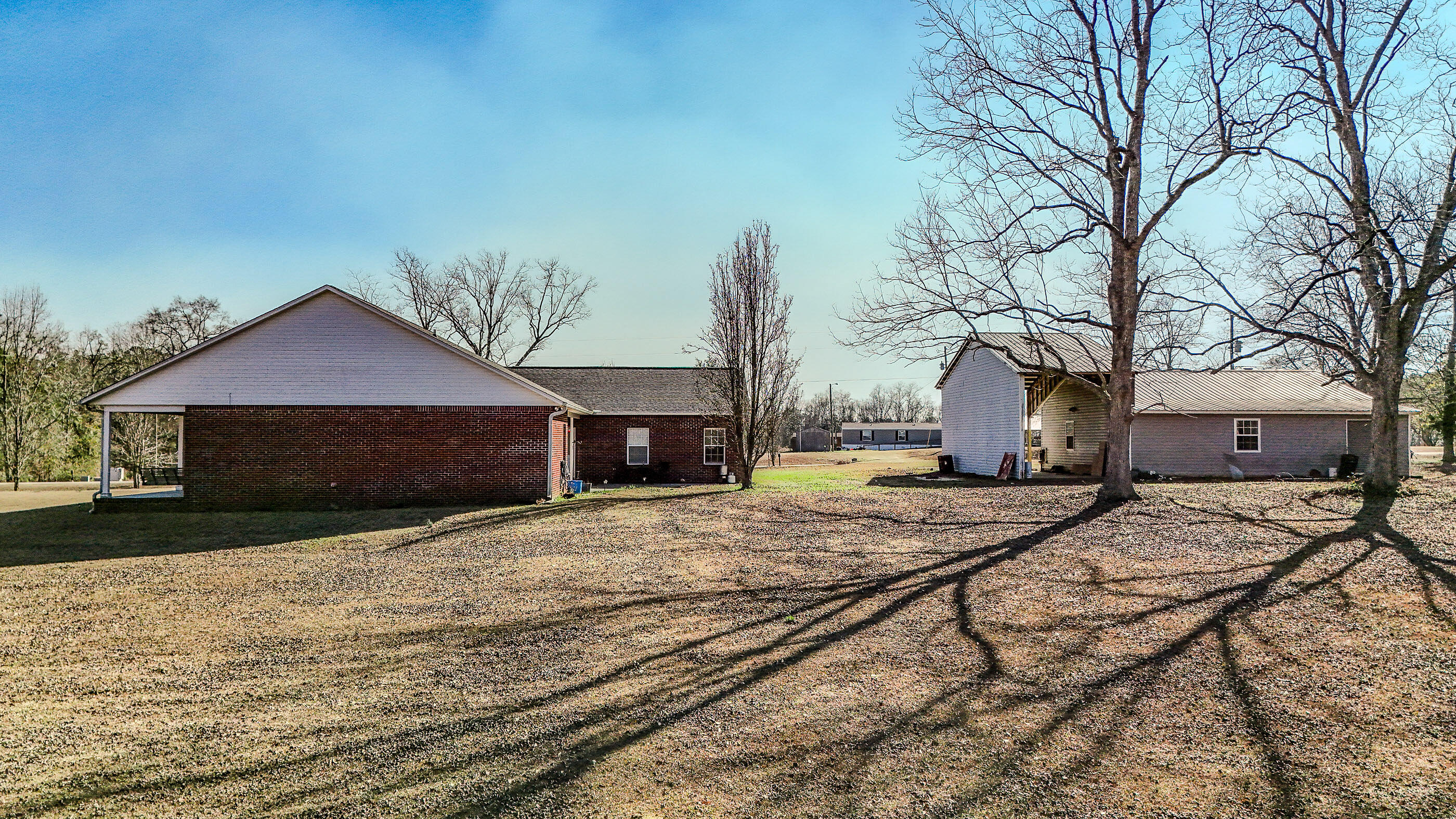 main property photo 38