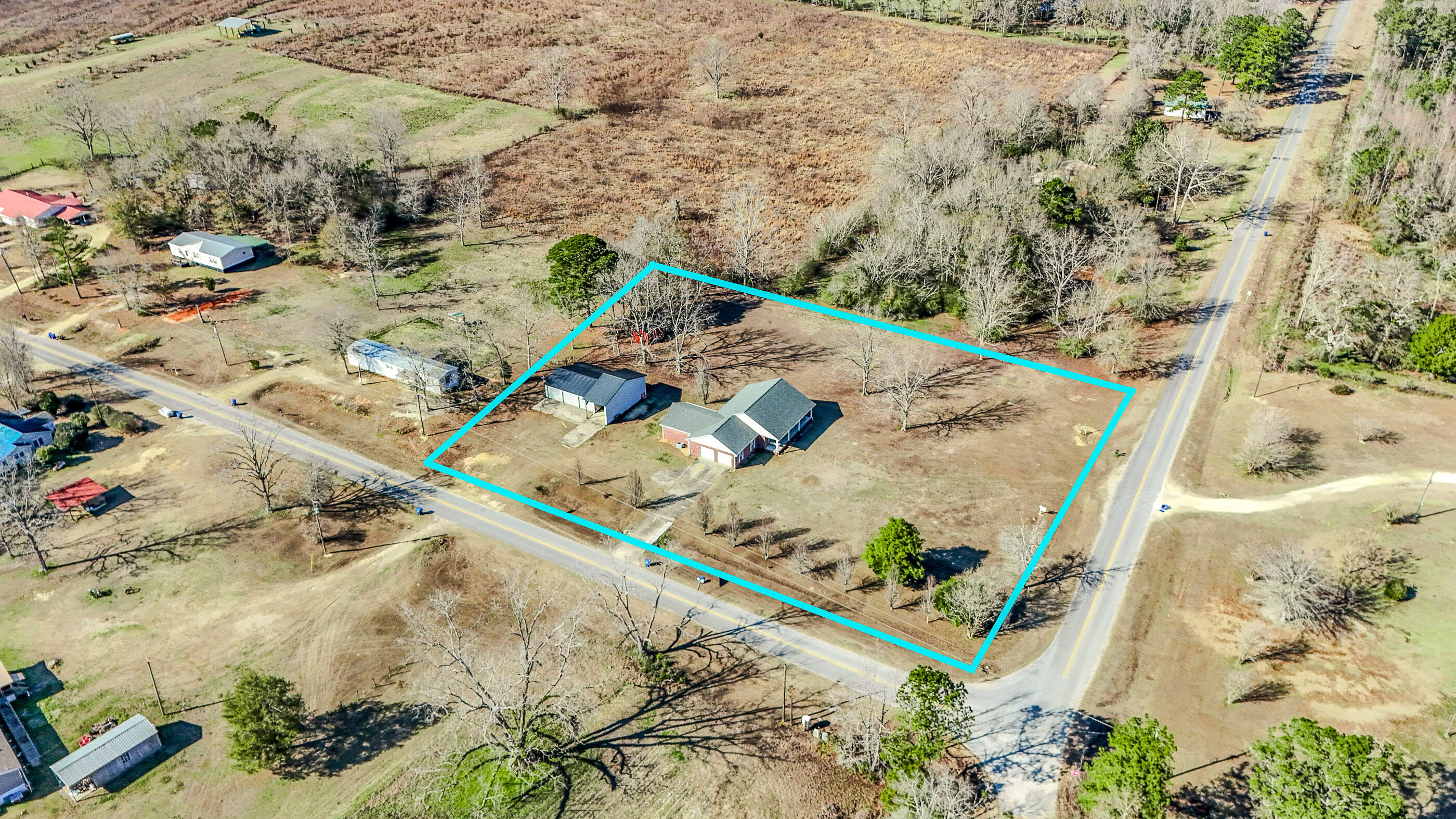 main property photo 41