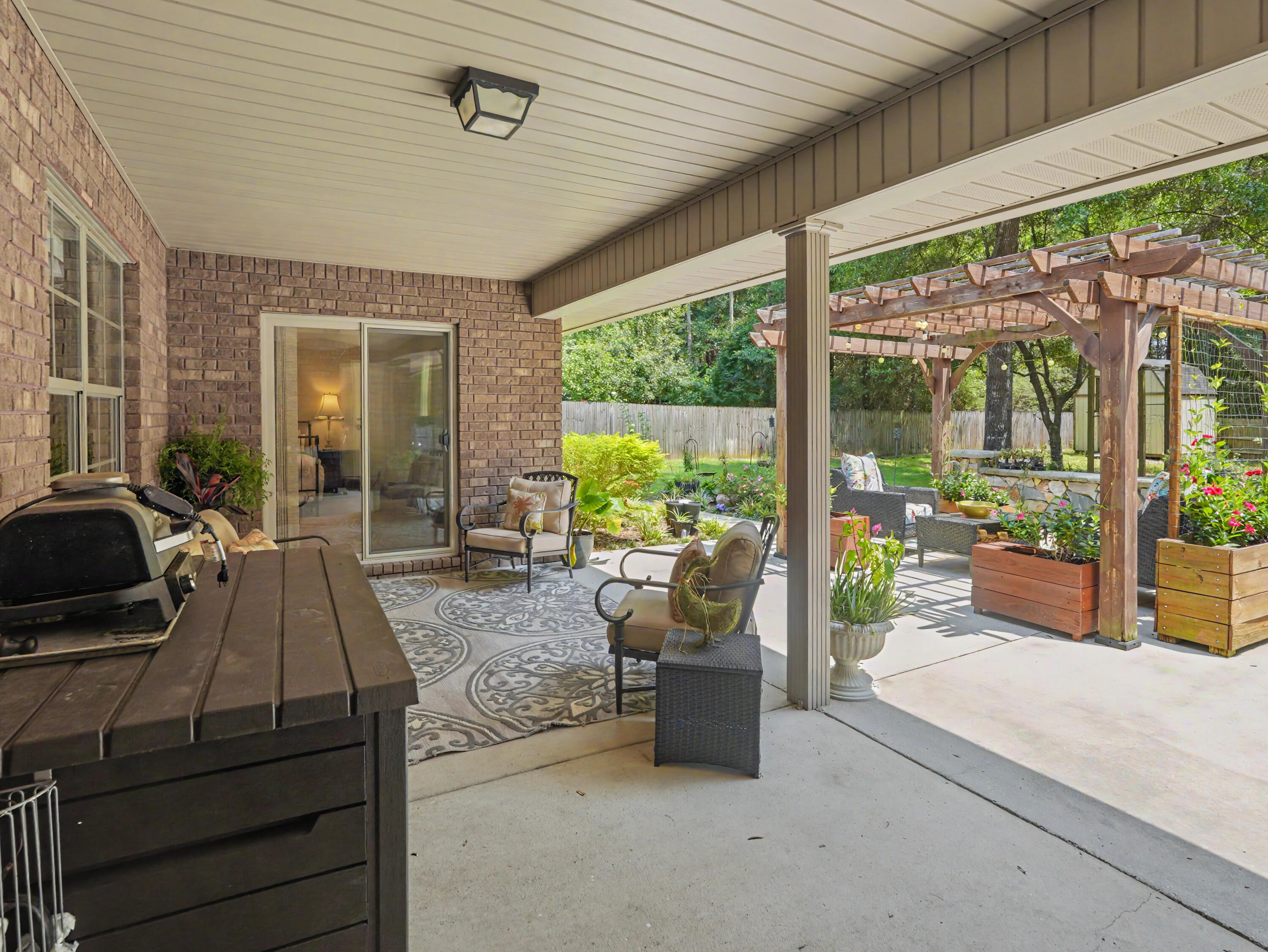 main property photo 47