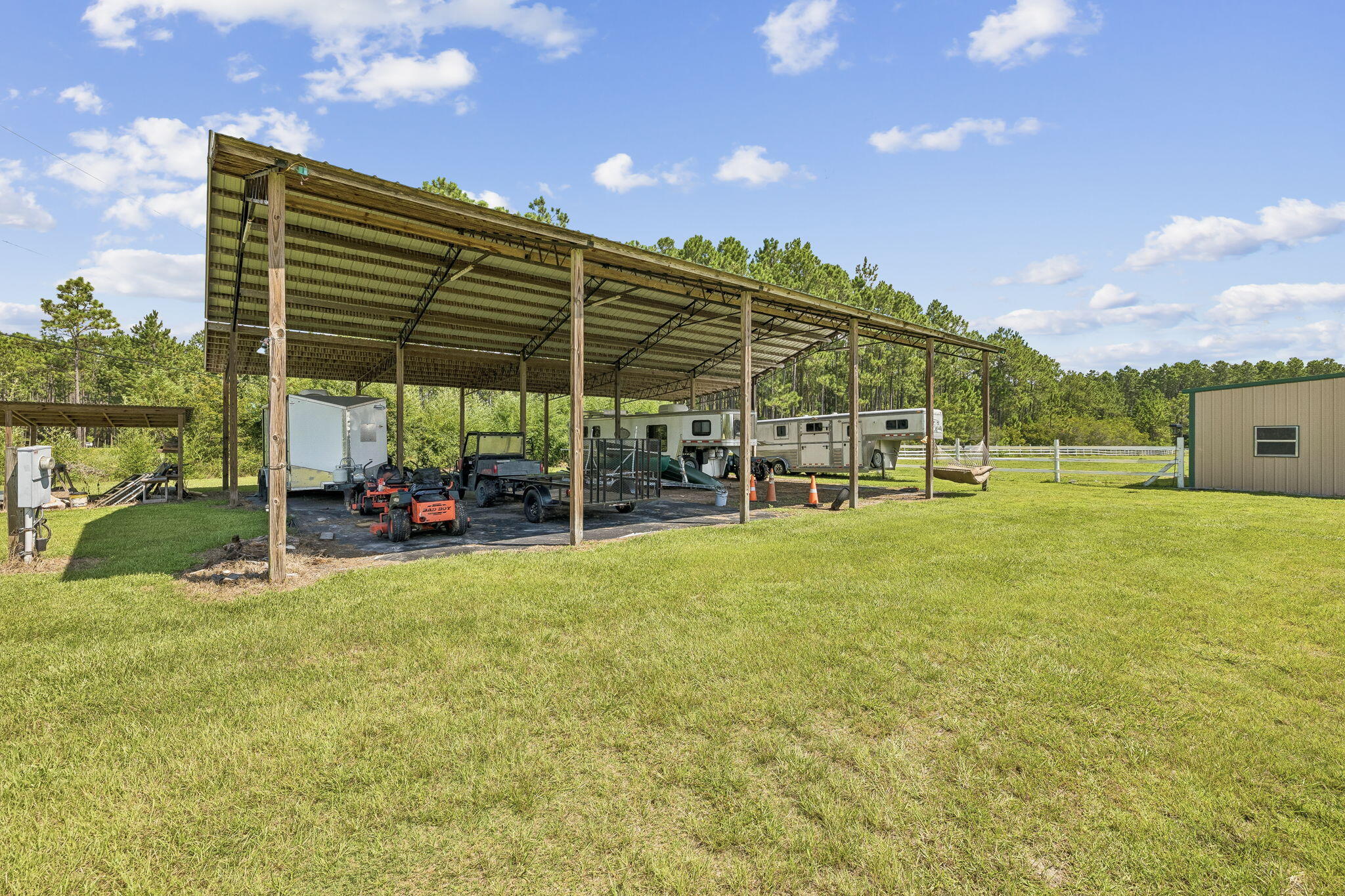 main property photo 42