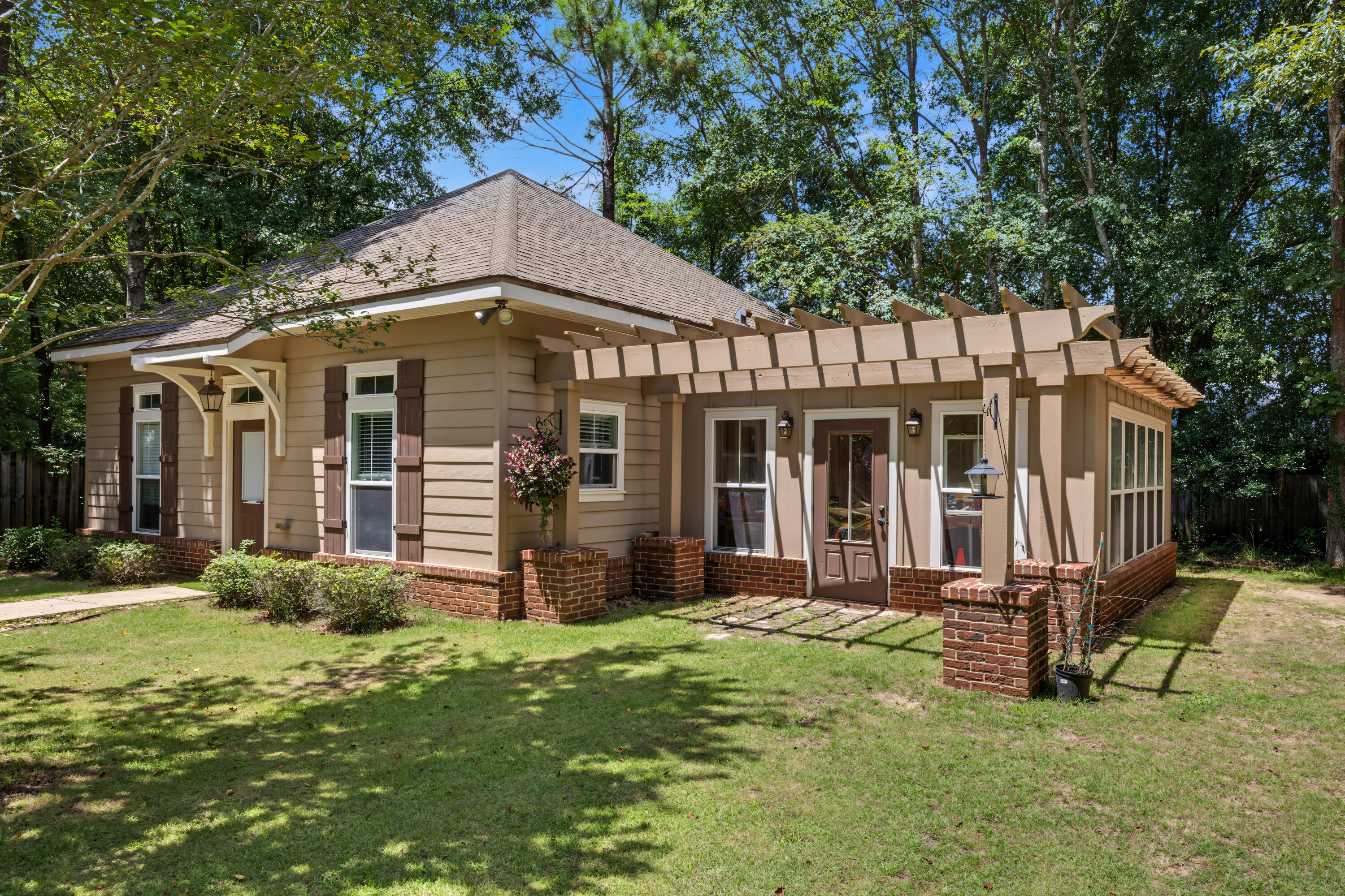 main property photo 43