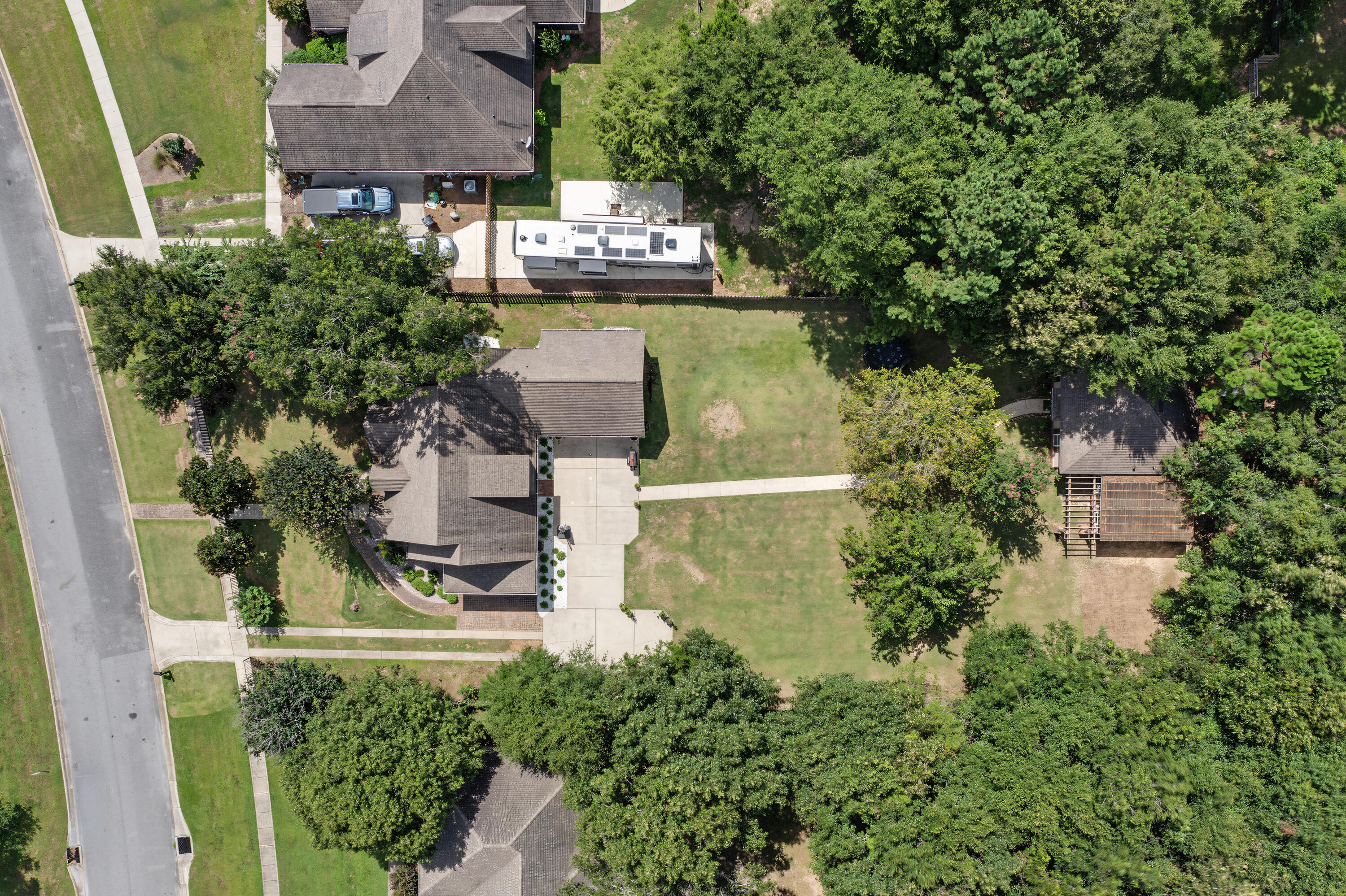 main property photo 58