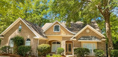 image of property with 4 Bed | 3 Bath | 2,608 Sqft