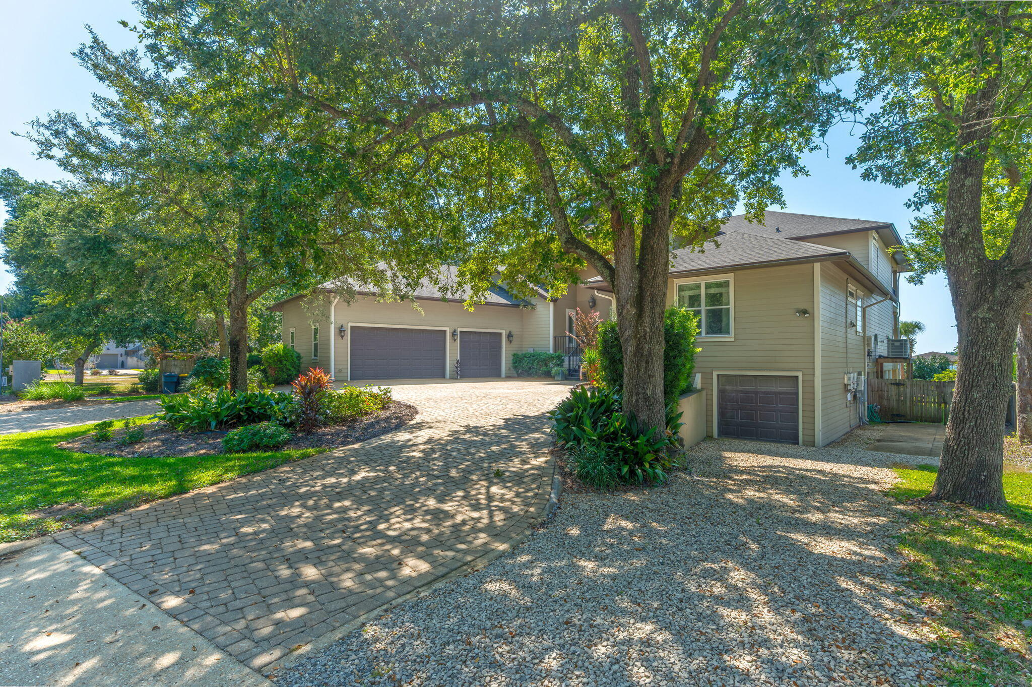 main property photo 59