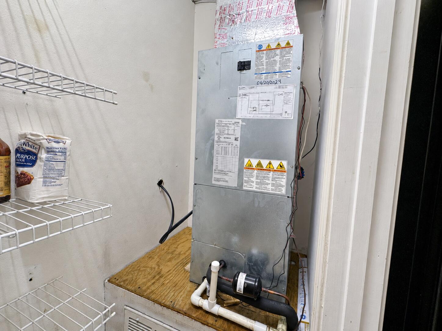 main property photo 30