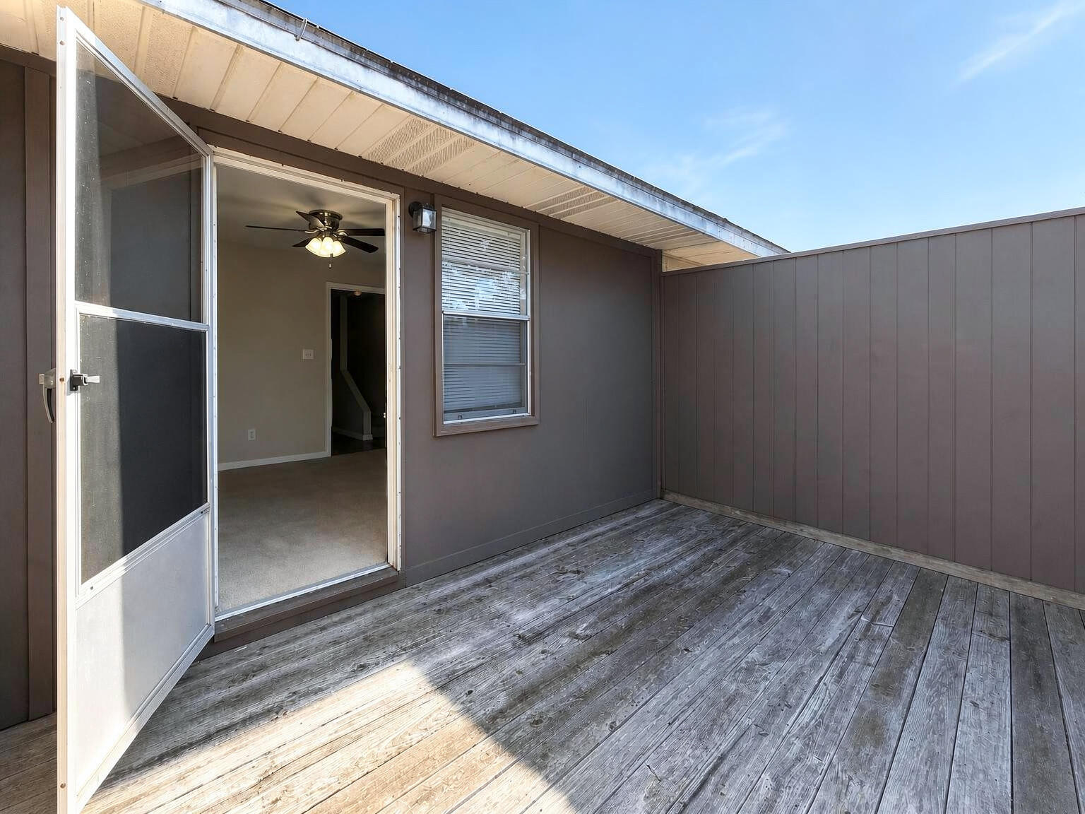 property viewer photo 10