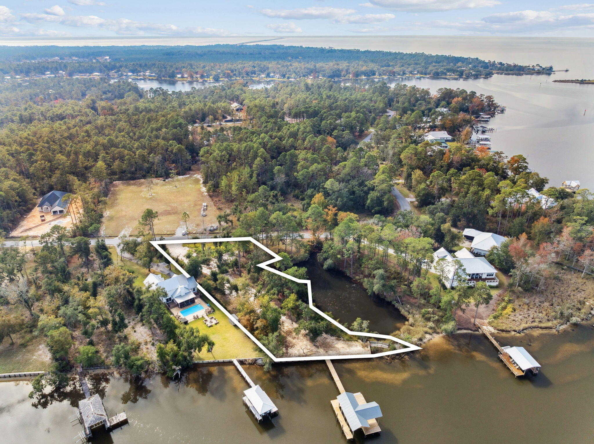 main property photo 0